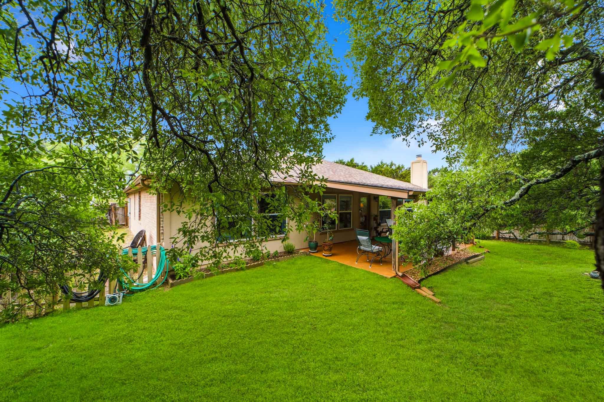 2602 Warren Cv, Lago Vista, TX 78645