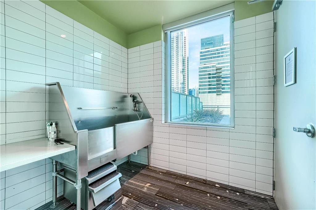 222 West Ave # 2109, Austin, TX 78701