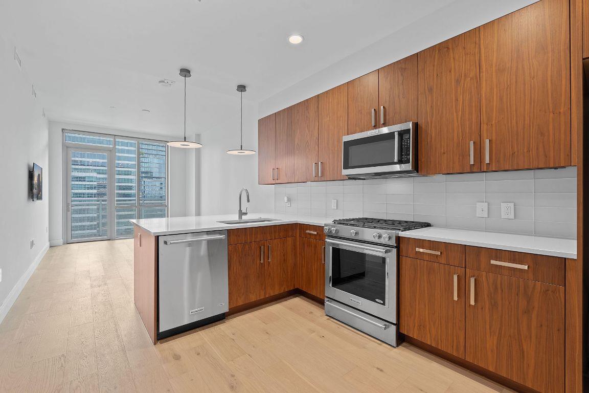 222 West Ave # 2109, Austin, TX 78701