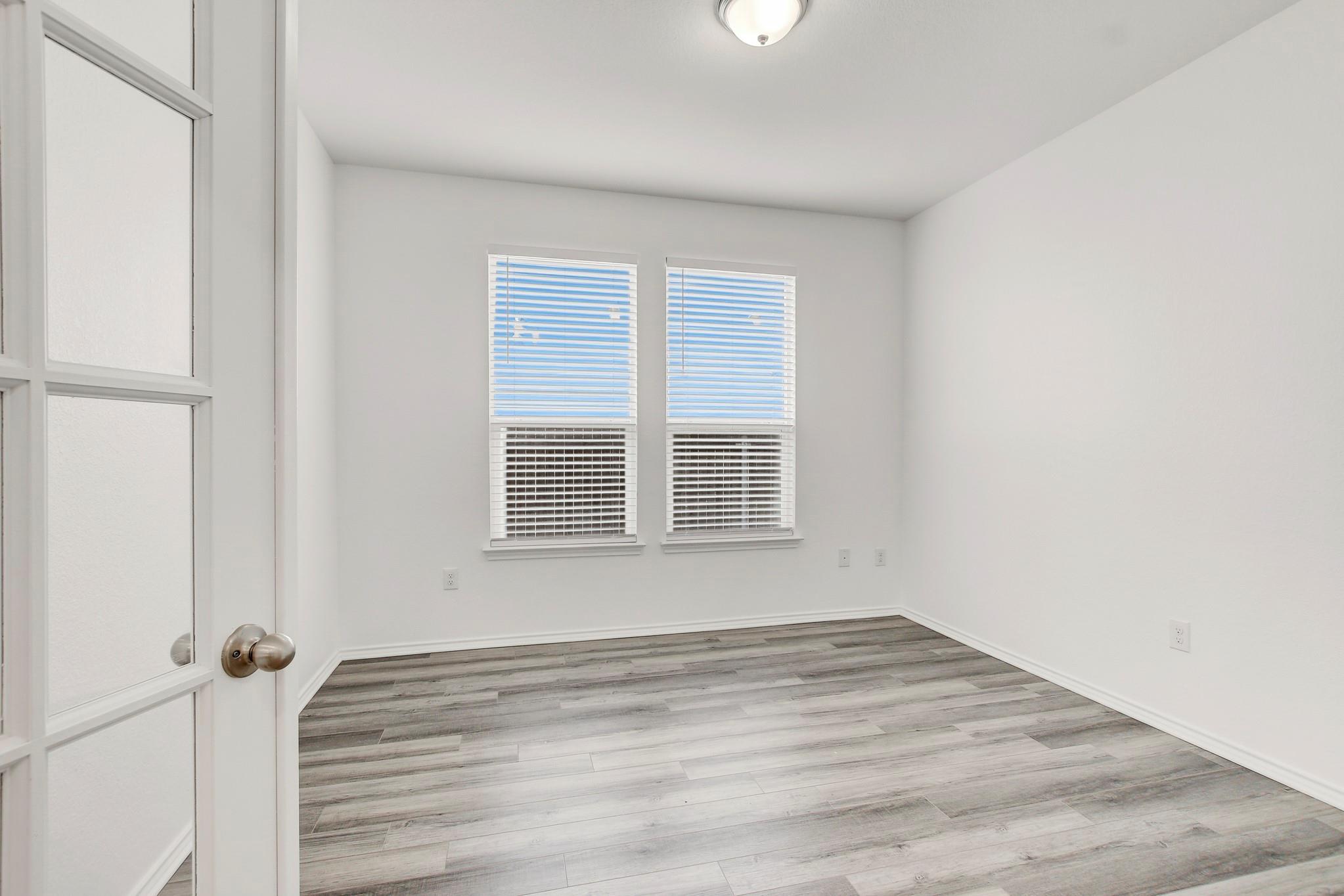 6512 Wagon Spring St, Del Valle, TX 78617