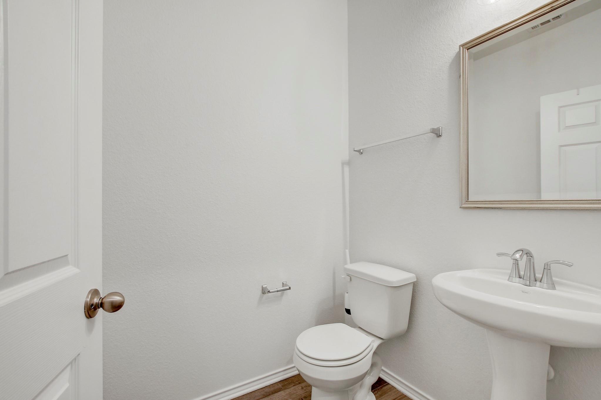 6512 Wagon Spring St, Del Valle, TX 78617