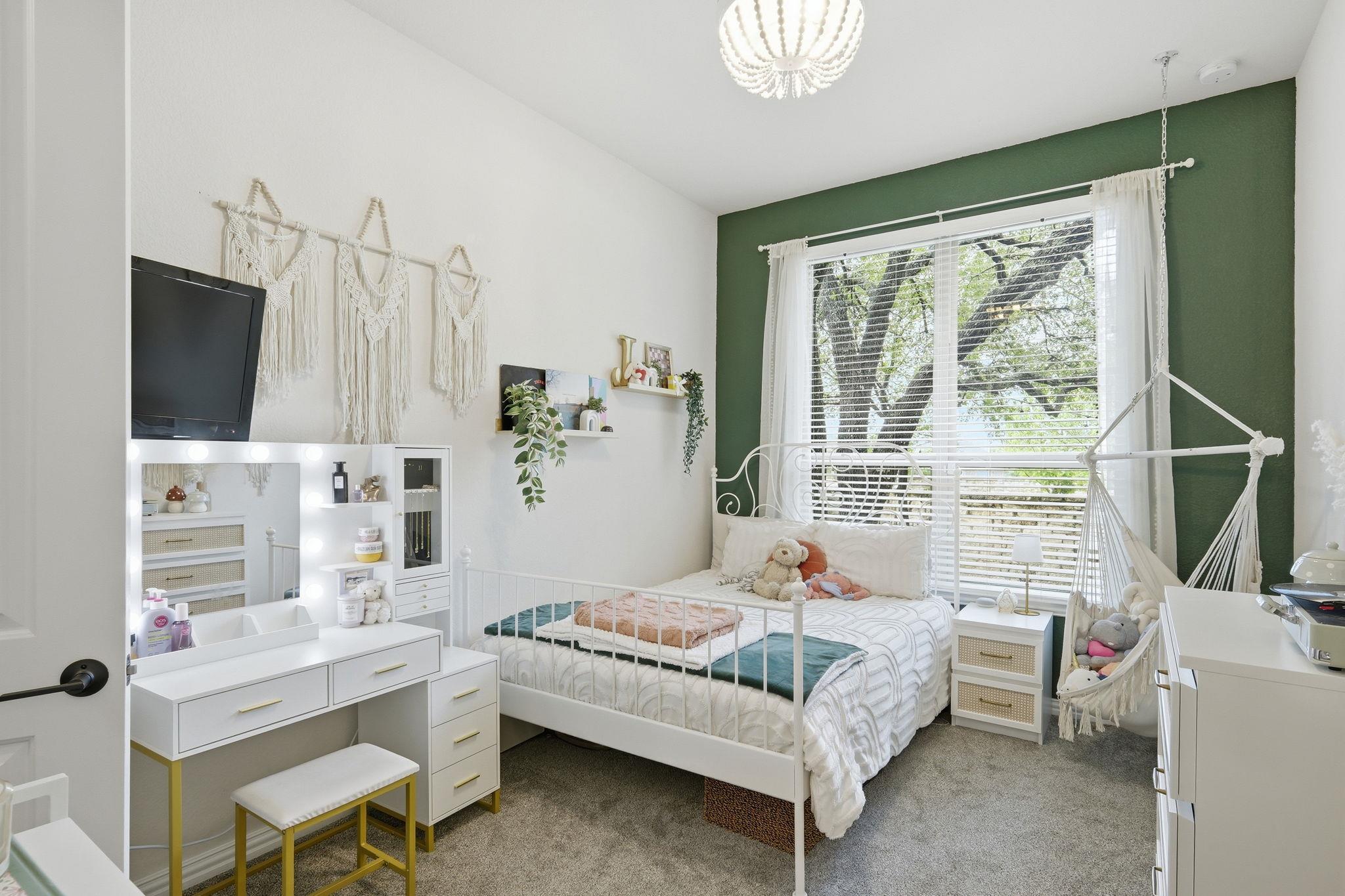 348 Fannin Battleground Ln, Georgetown, TX 78628