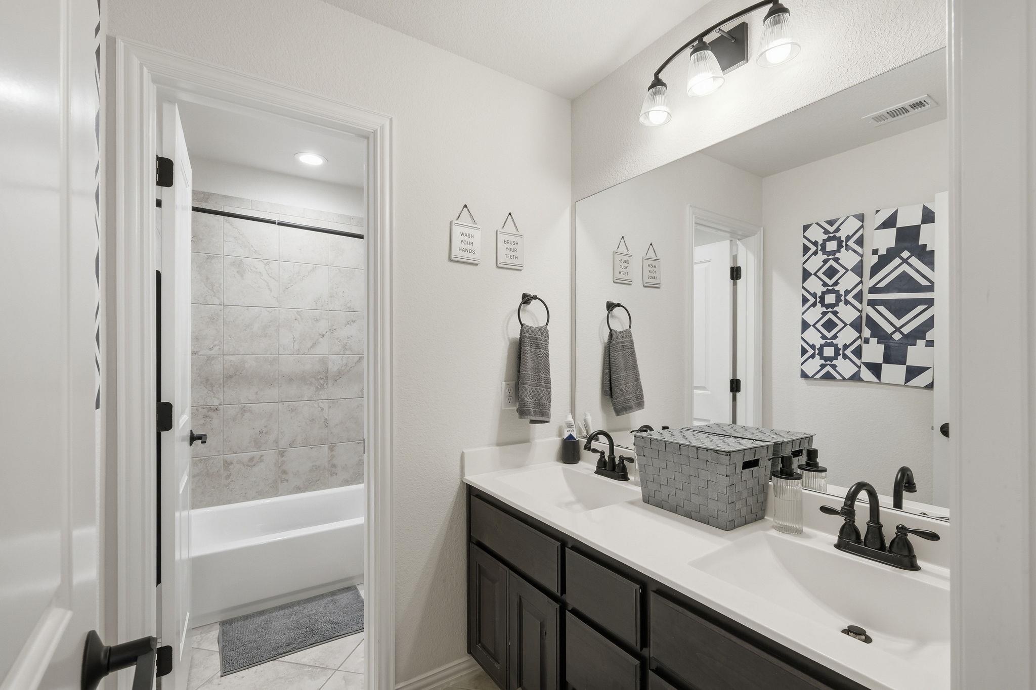 348 Fannin Battleground Ln, Georgetown, TX 78628