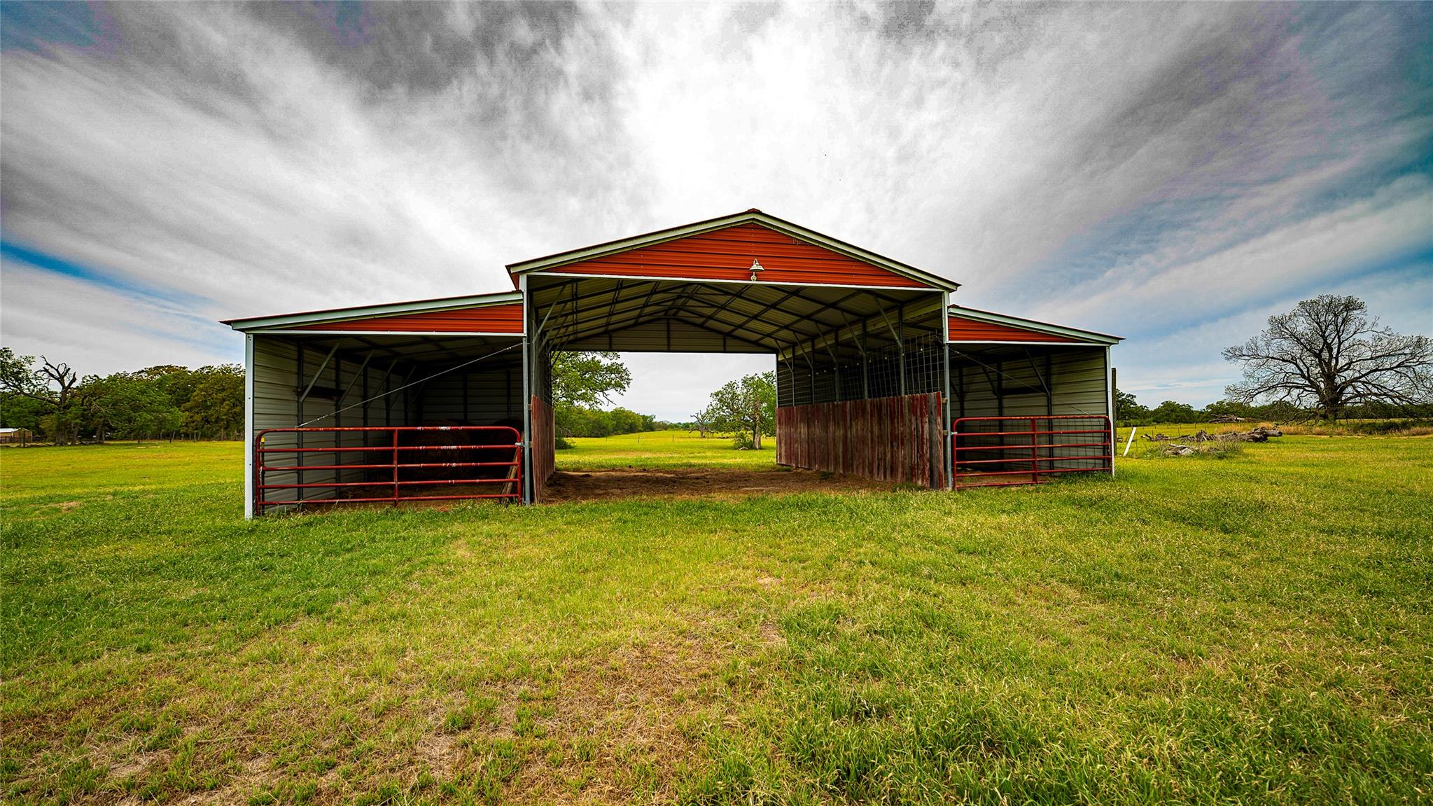 2234 County Road 434 Loop, Rockdale, TX 76567
