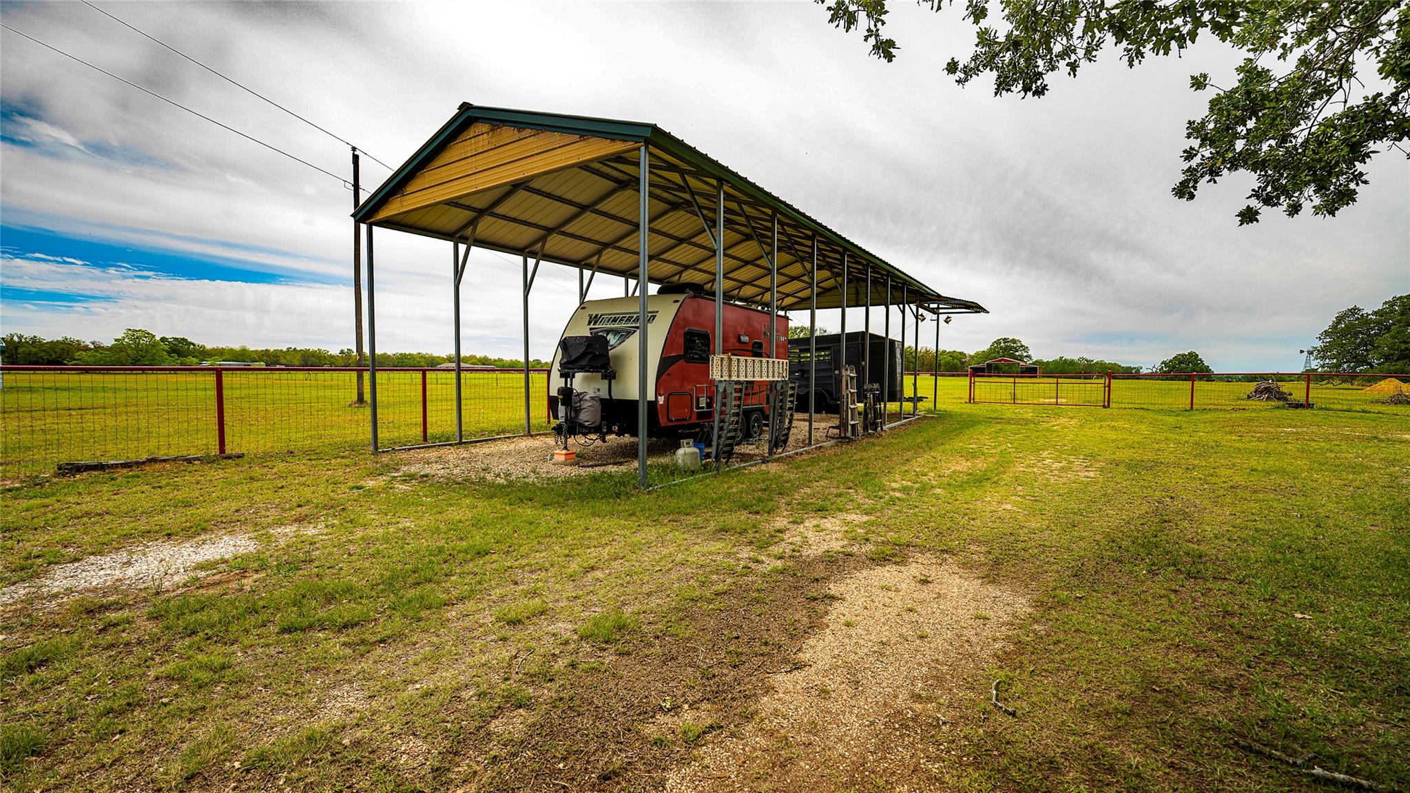 2234 County Road 434 Loop, Rockdale, TX 76567