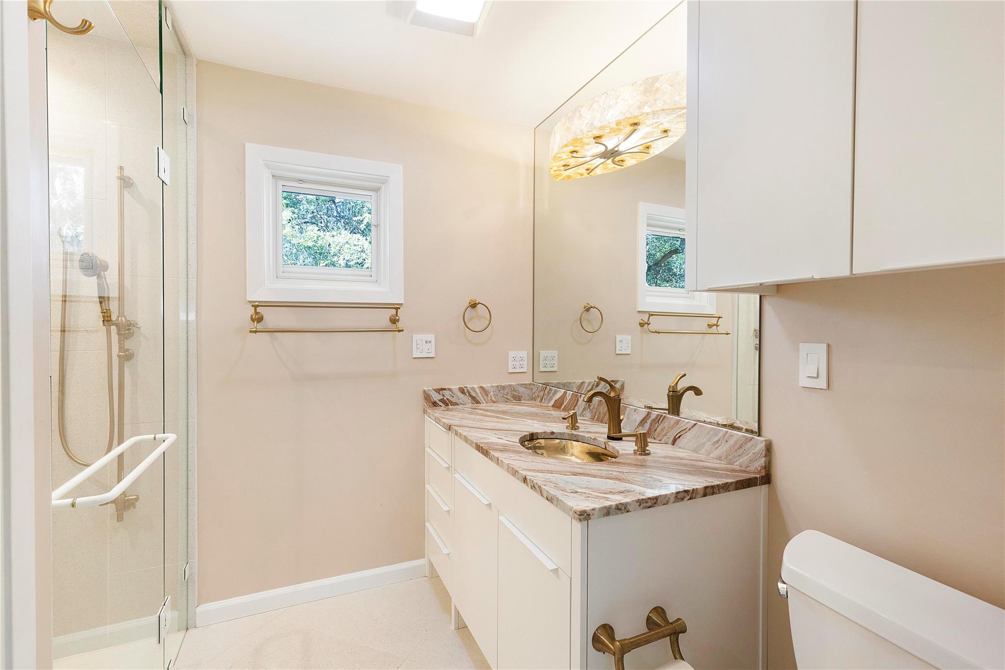 5902 Highland Pass, Austin, TX 78731