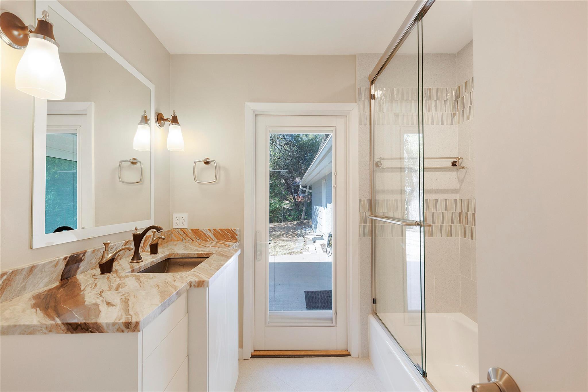 5902 Highland Pass, Austin, TX 78731