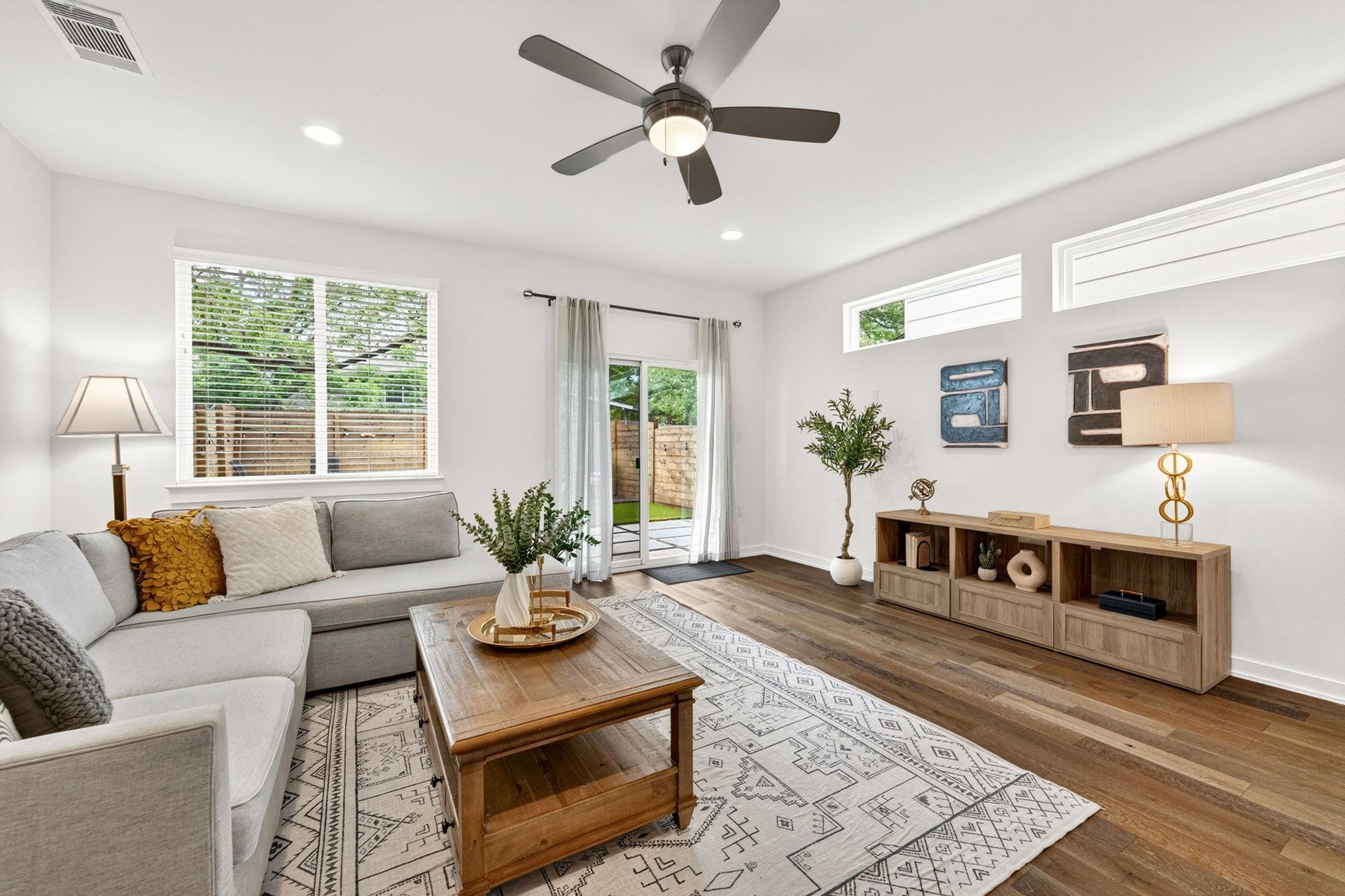 6800 Menchaca Rd # 13, Austin, TX 78745