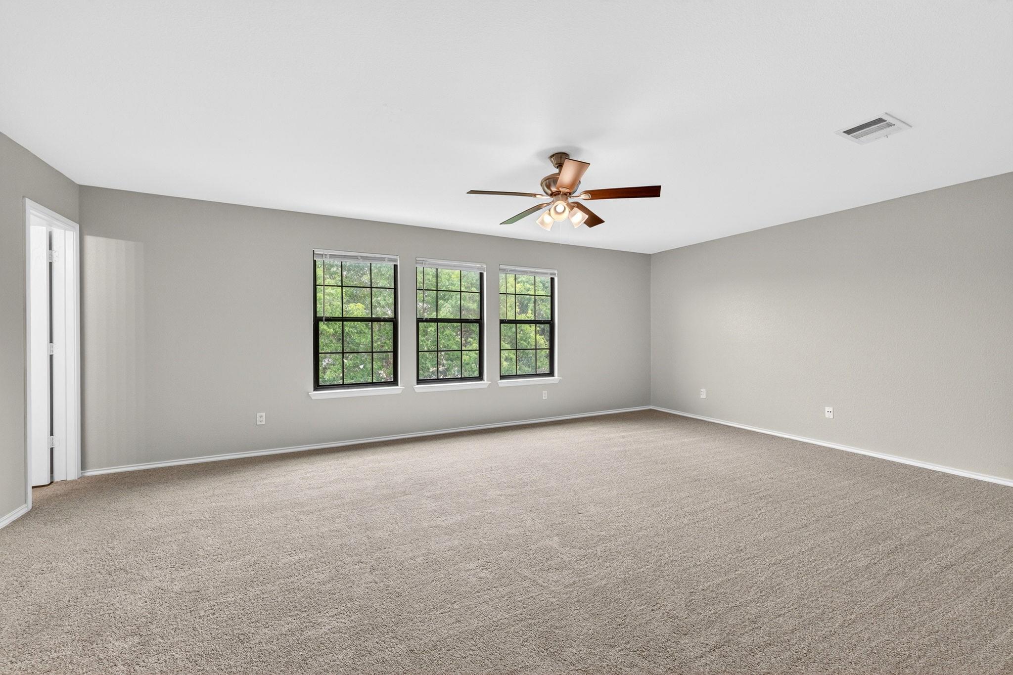 204 Lauren Loop, Leander, TX 78641