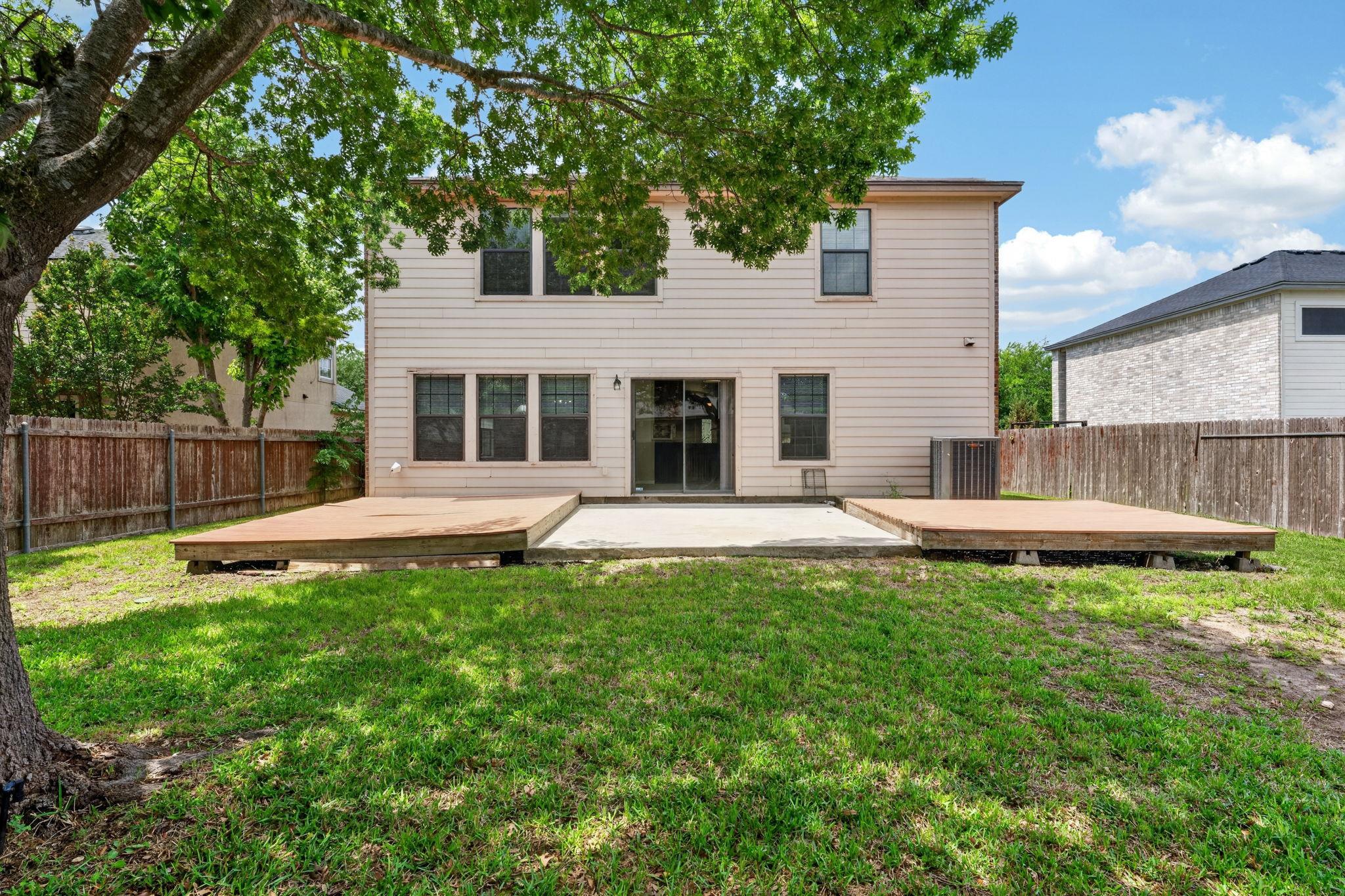 204 Lauren Loop, Leander, TX 78641