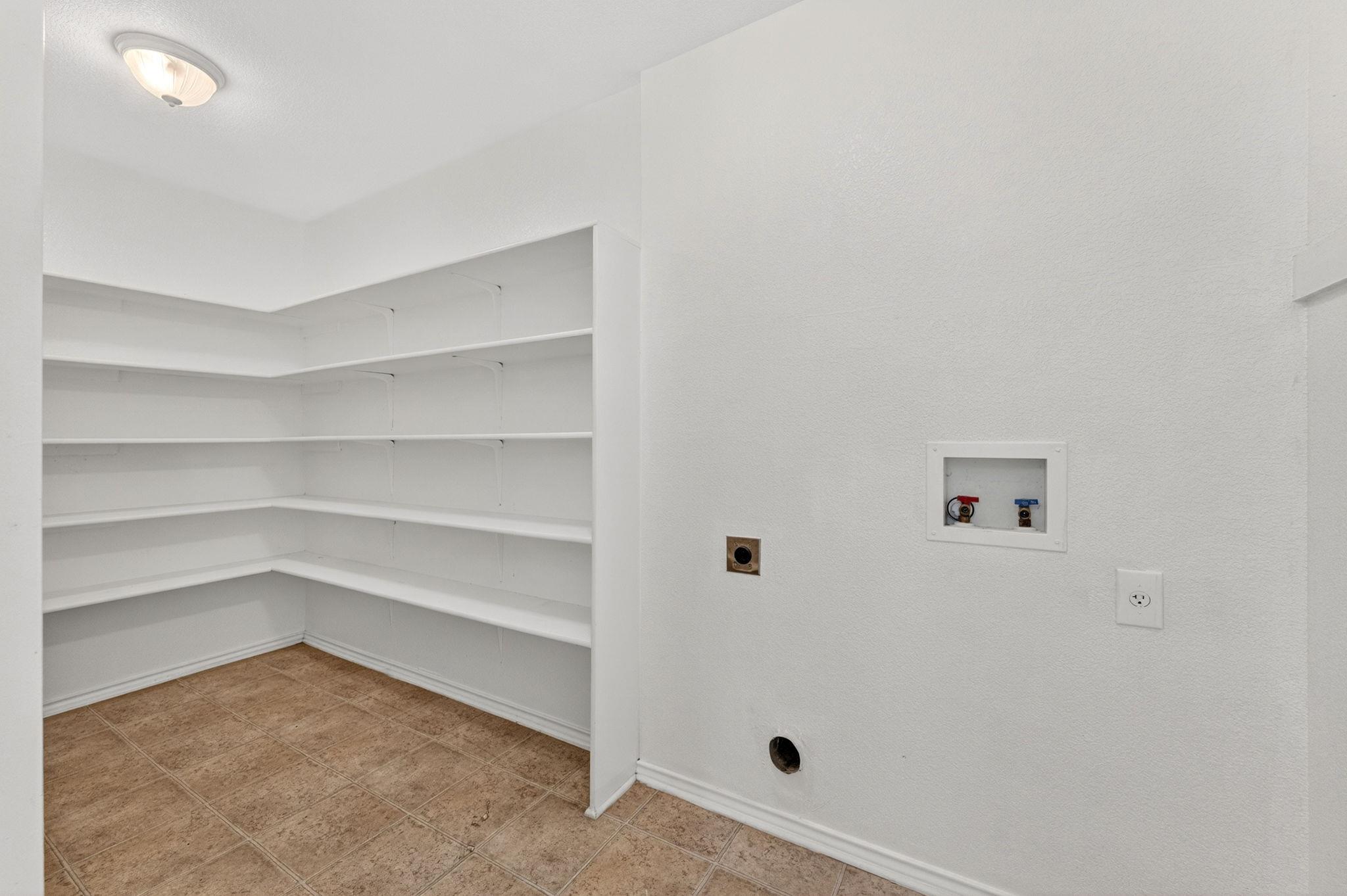 204 Lauren Loop, Leander, TX 78641