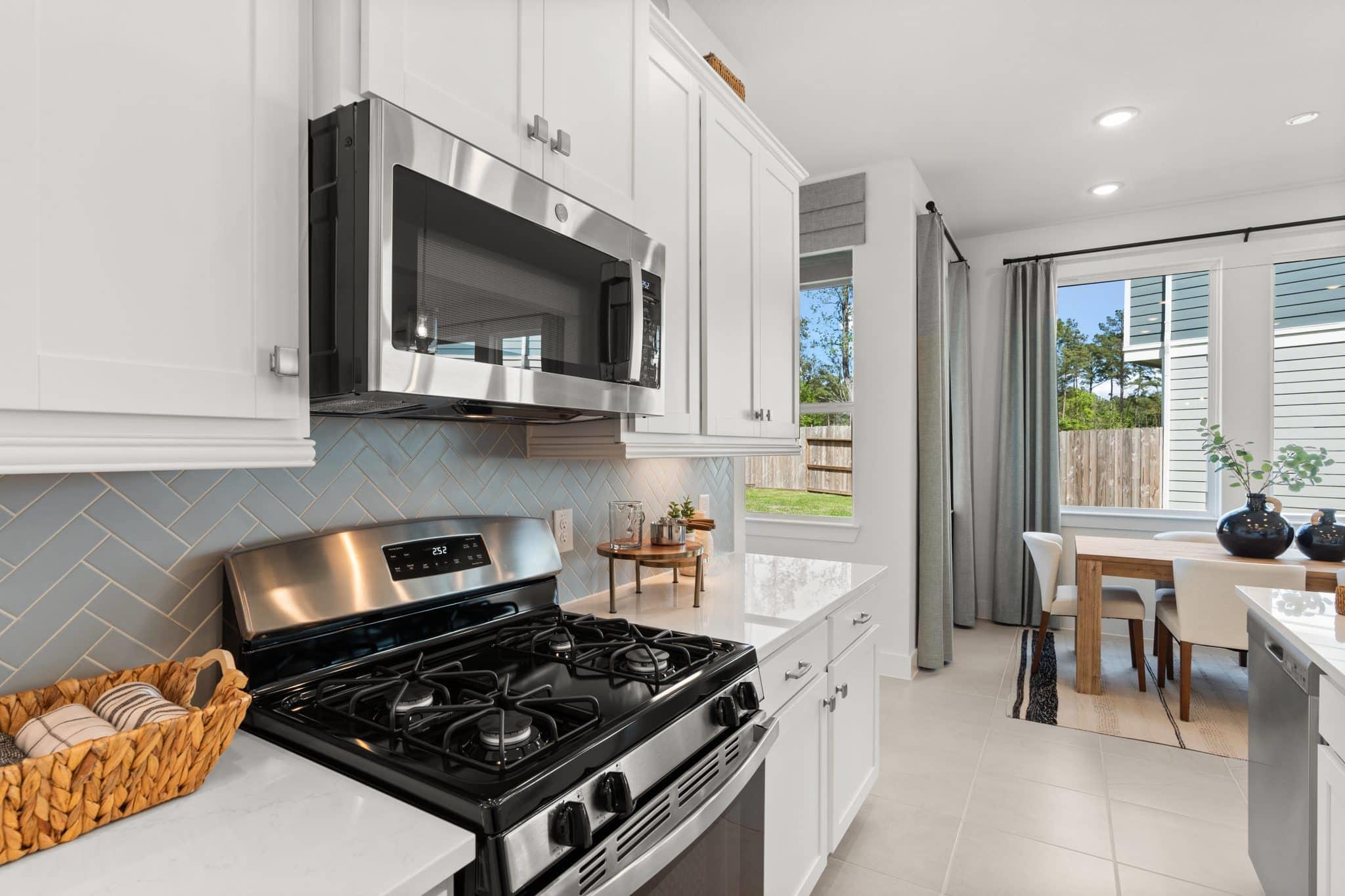 115 Flora Springs Cv, Liberty Hill, TX 78642