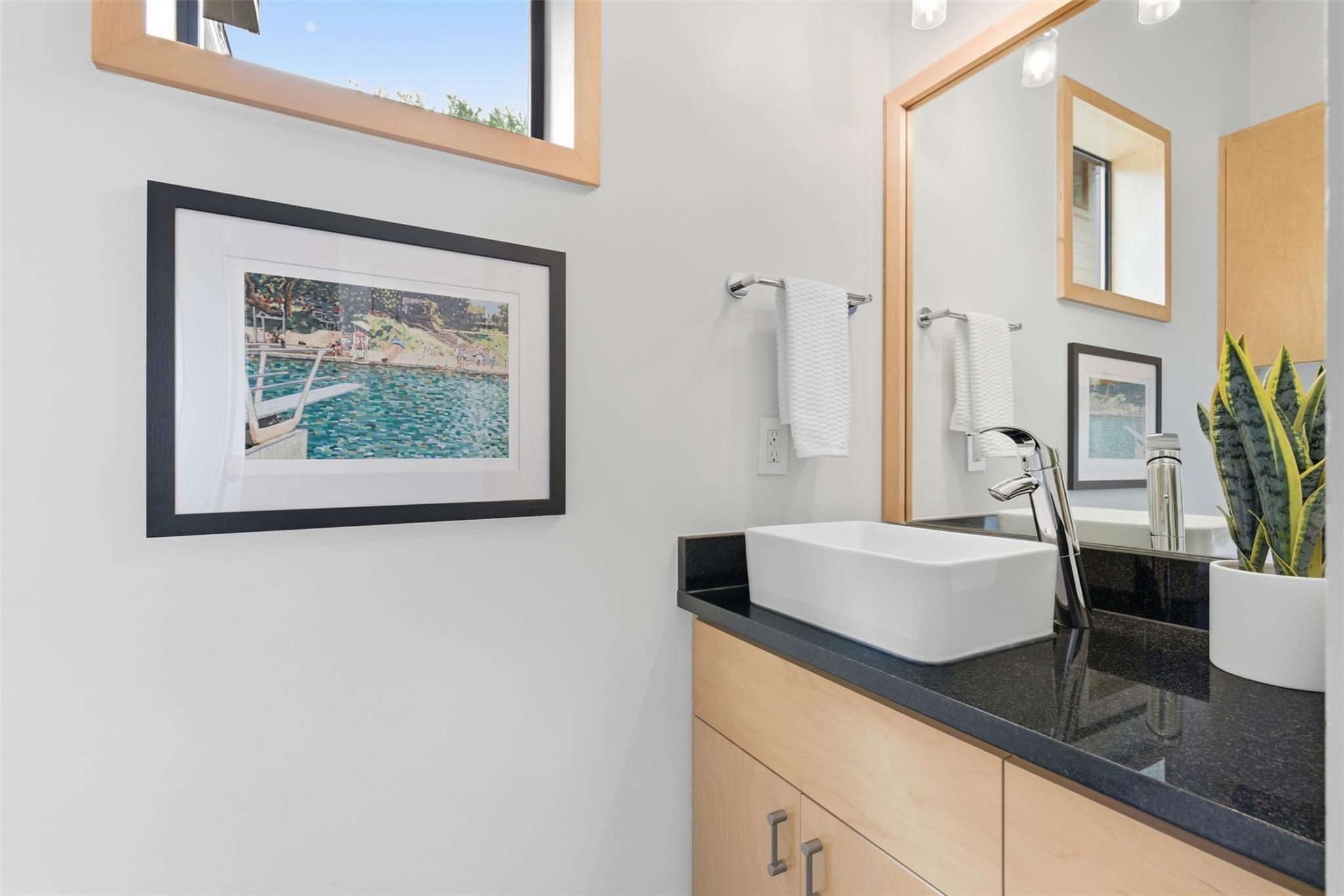 2608 Del Curto Rd # 3, Austin, TX 78704