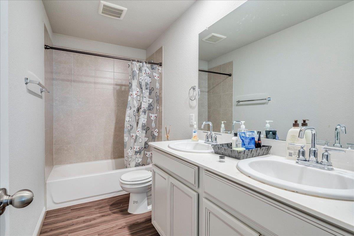 17206 Antioch Ave, Pflugerville, TX 78660