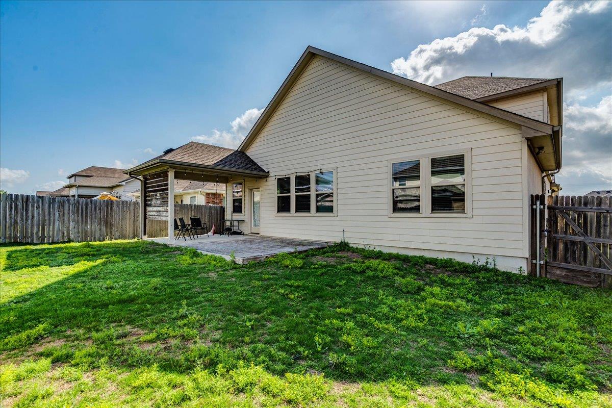 17206 Antioch Ave, Pflugerville, TX 78660