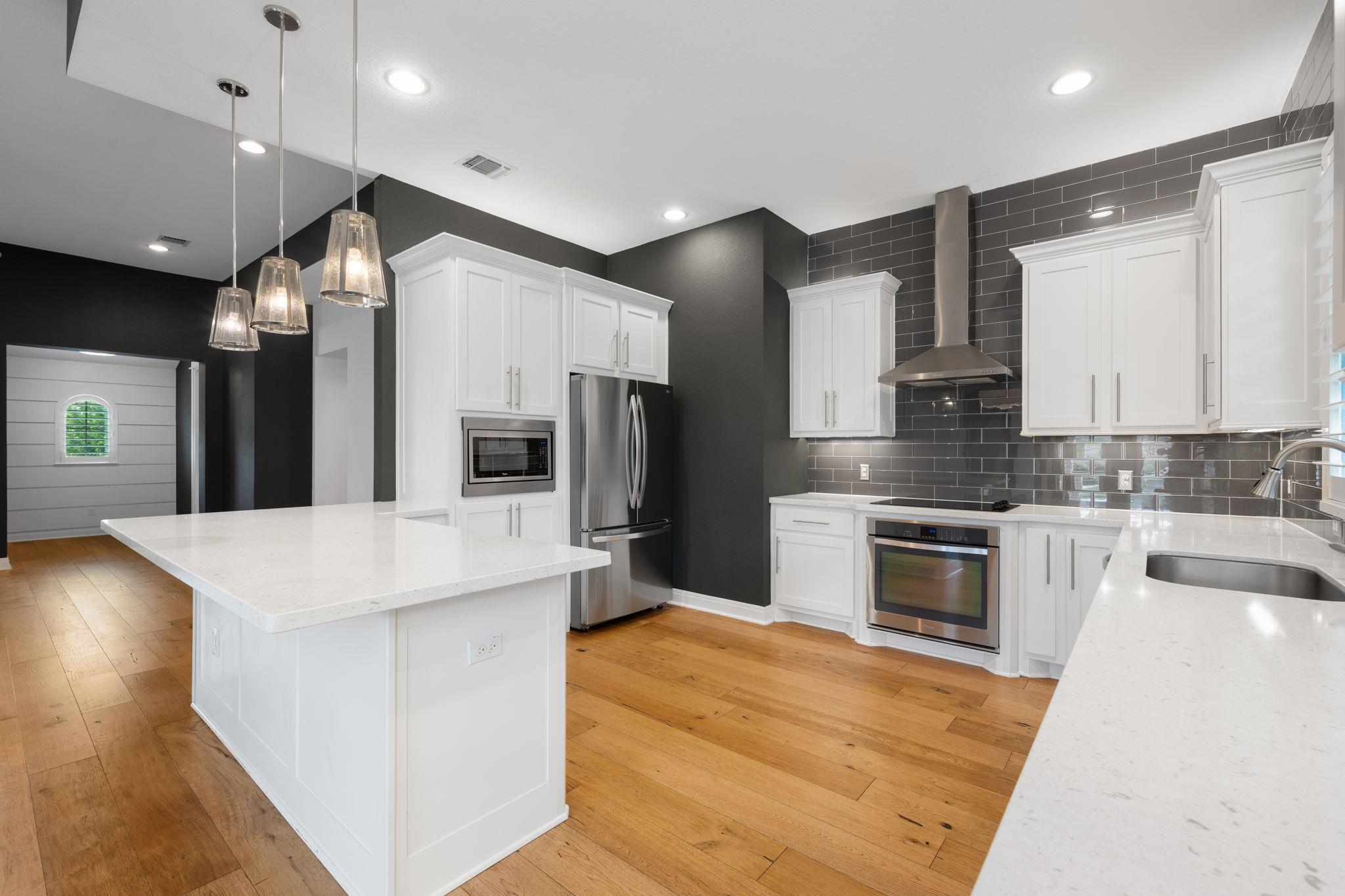 13708 Golden Wave Loop, Austin, TX 78738