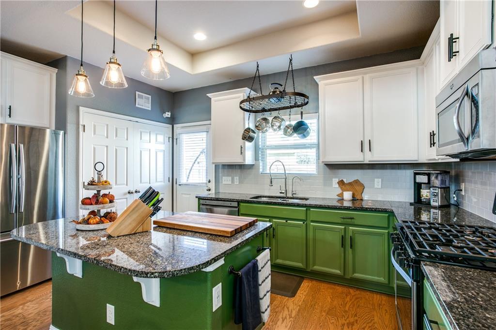 1401 Little Elm Trl # 105, Cedar Park, TX 78613