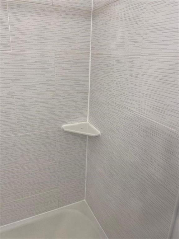 614 W 51st St # 104, Austin, TX 78751