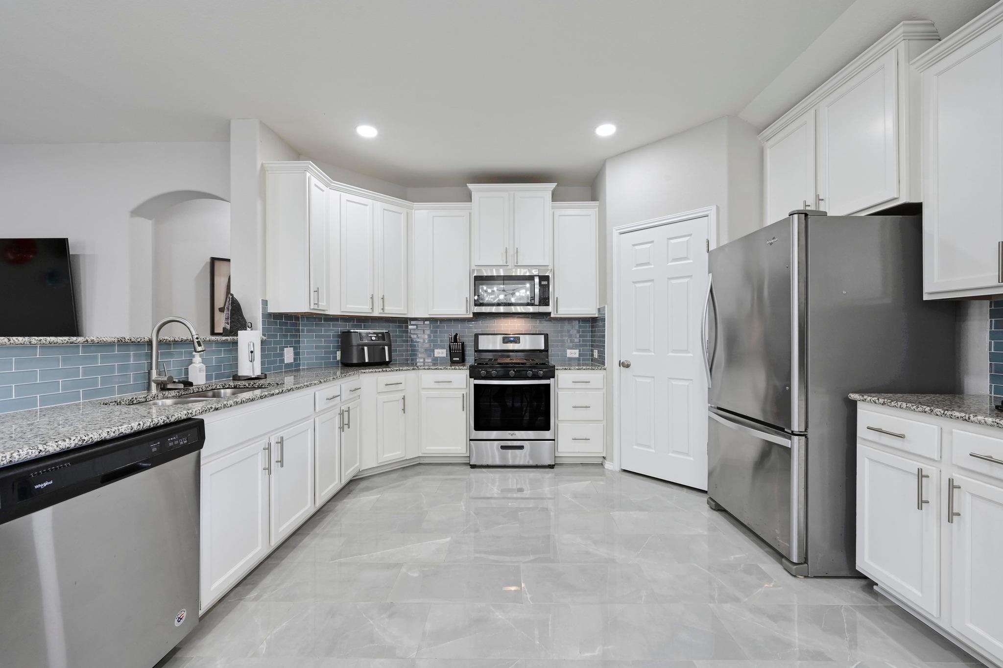 249 Noddy Rd, Buda, TX 78610