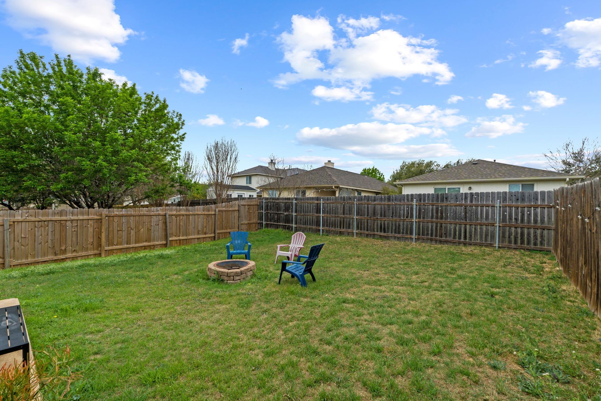 5220 Hutchinson Dr, Austin, TX 78723