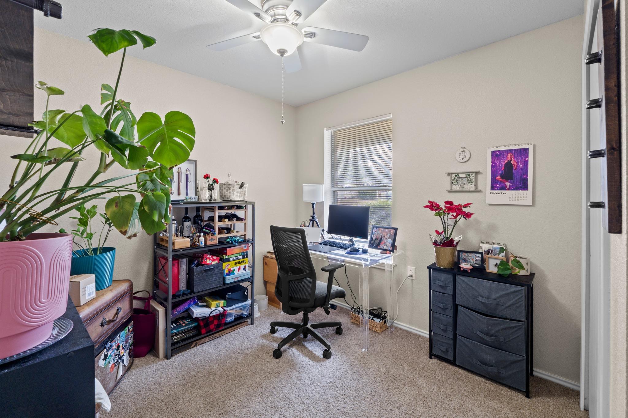 5220 Hutchinson Dr, Austin, TX 78723