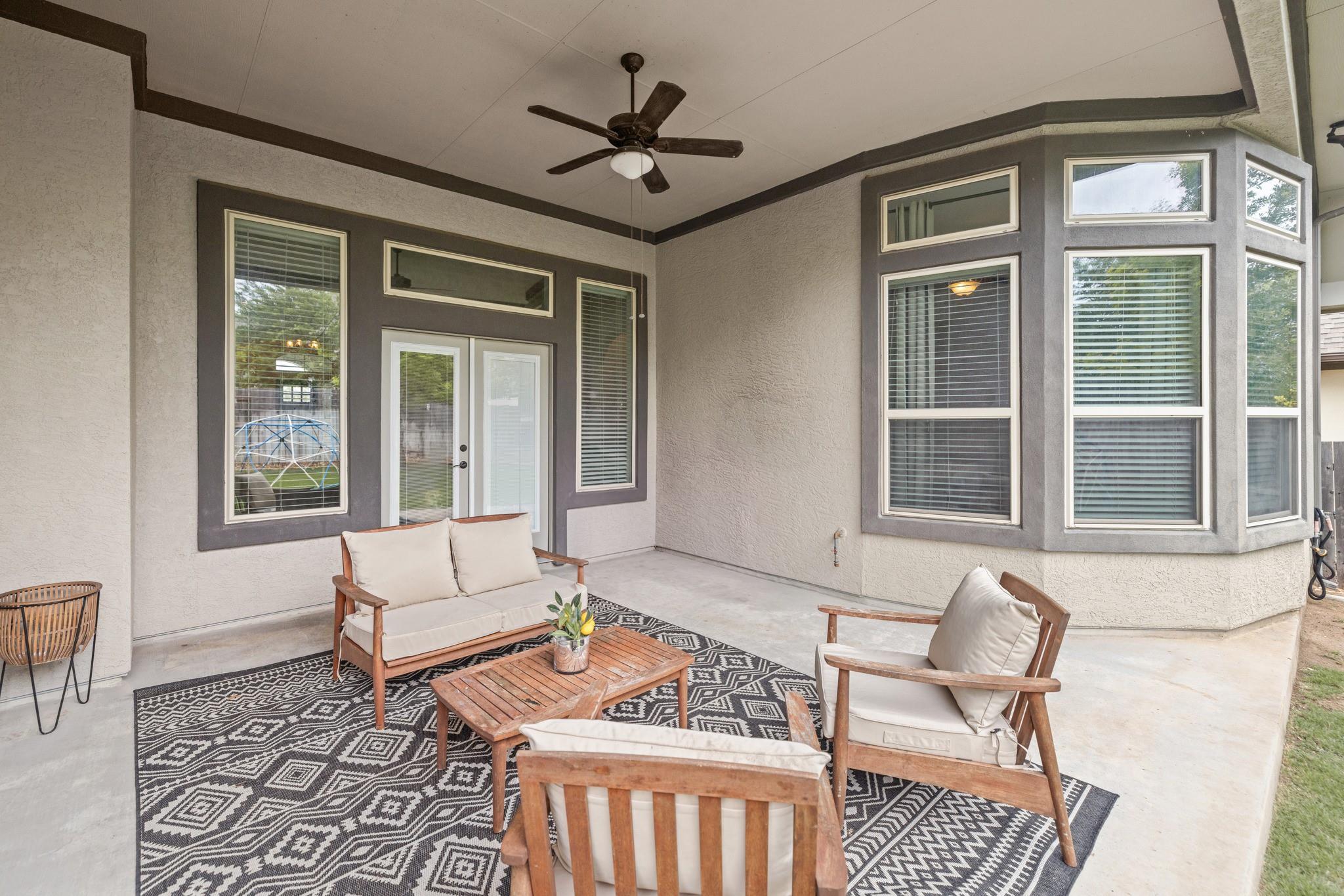 452 Pienza Dr, Georgetown, TX 78628