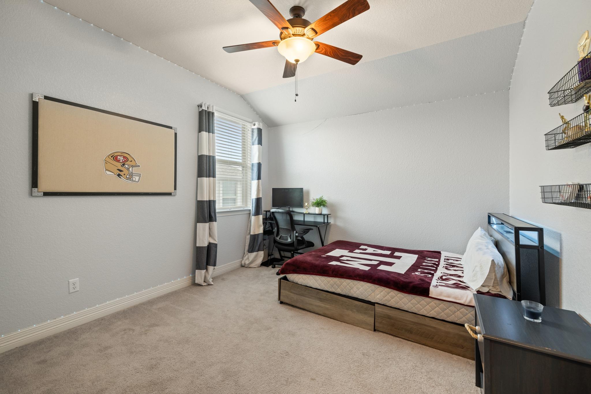 452 Pienza Dr, Georgetown, TX 78628