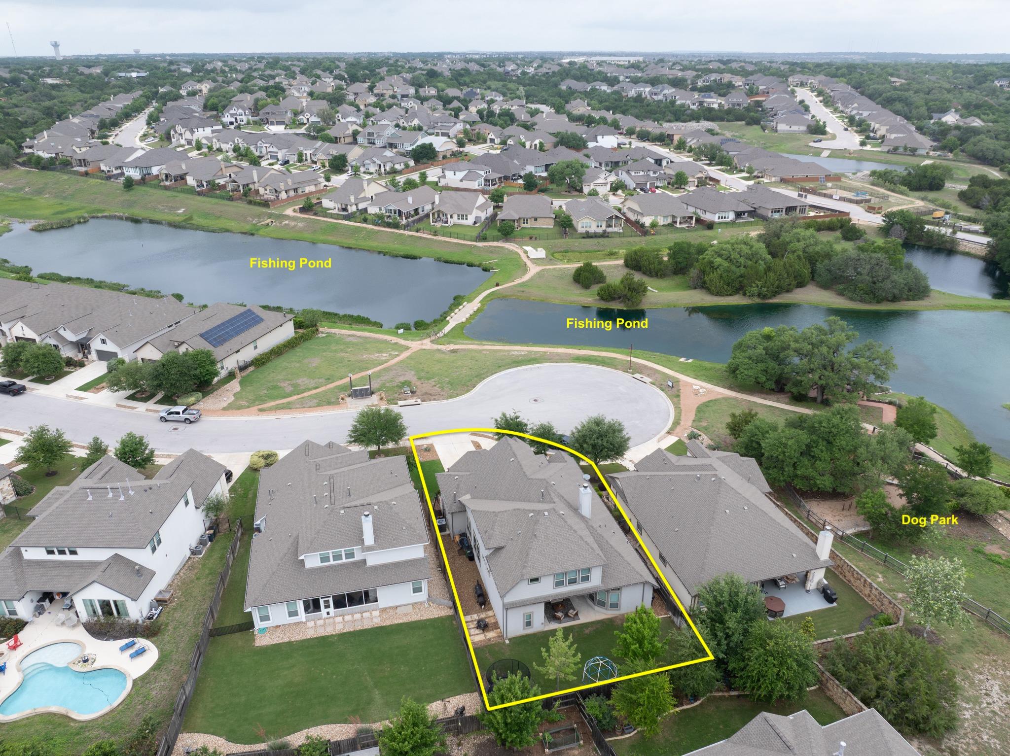 452 Pienza Dr, Georgetown, TX 78628