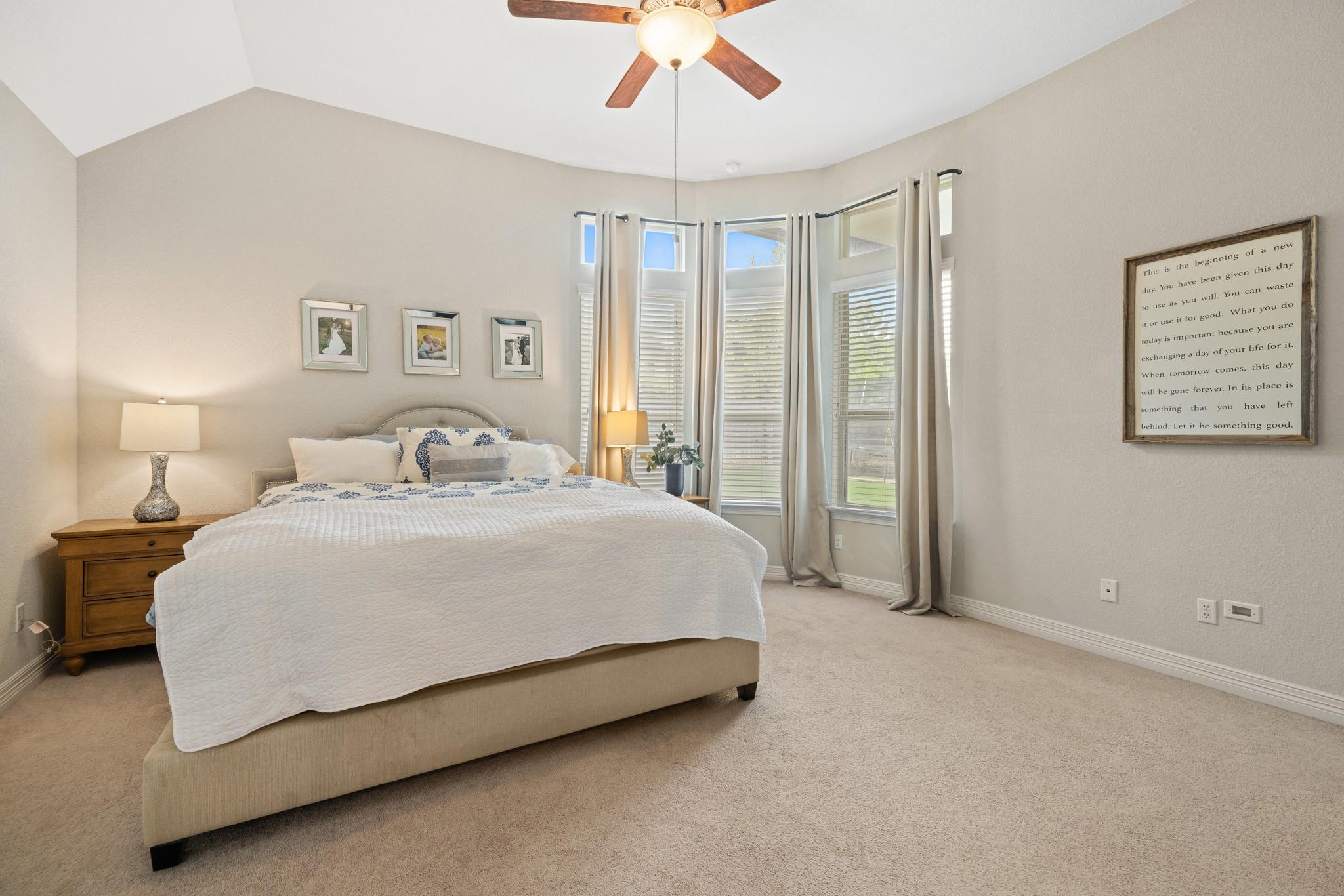 452 Pienza Dr, Georgetown, TX 78628