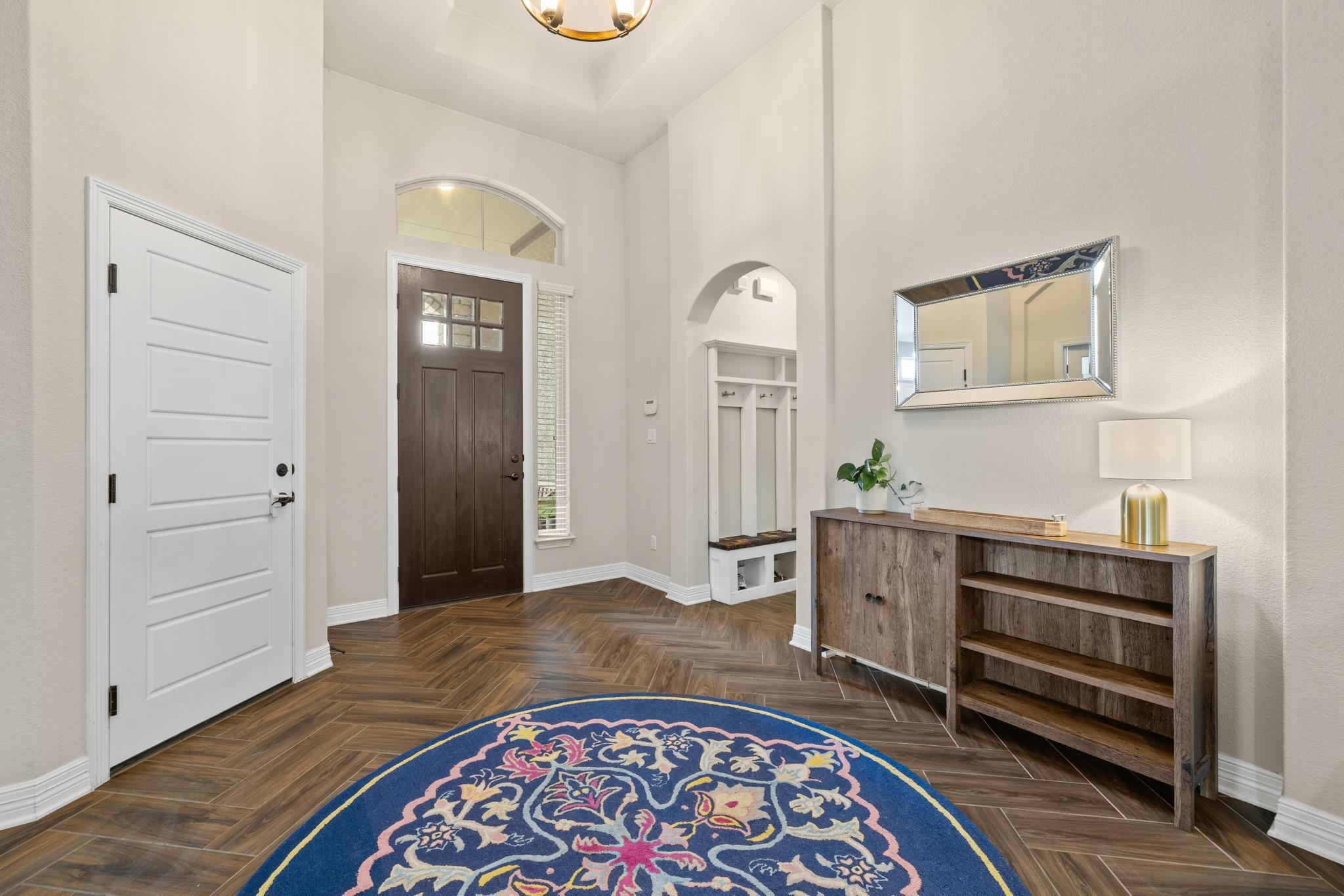 452 Pienza Dr, Georgetown, TX 78628