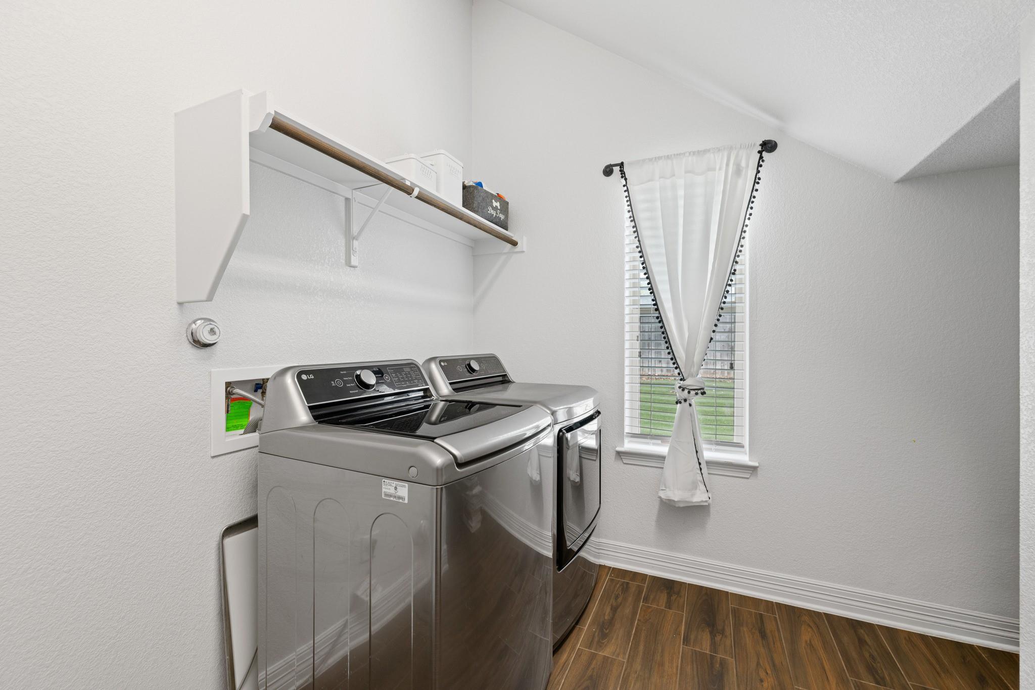 452 Pienza Dr, Georgetown, TX 78628