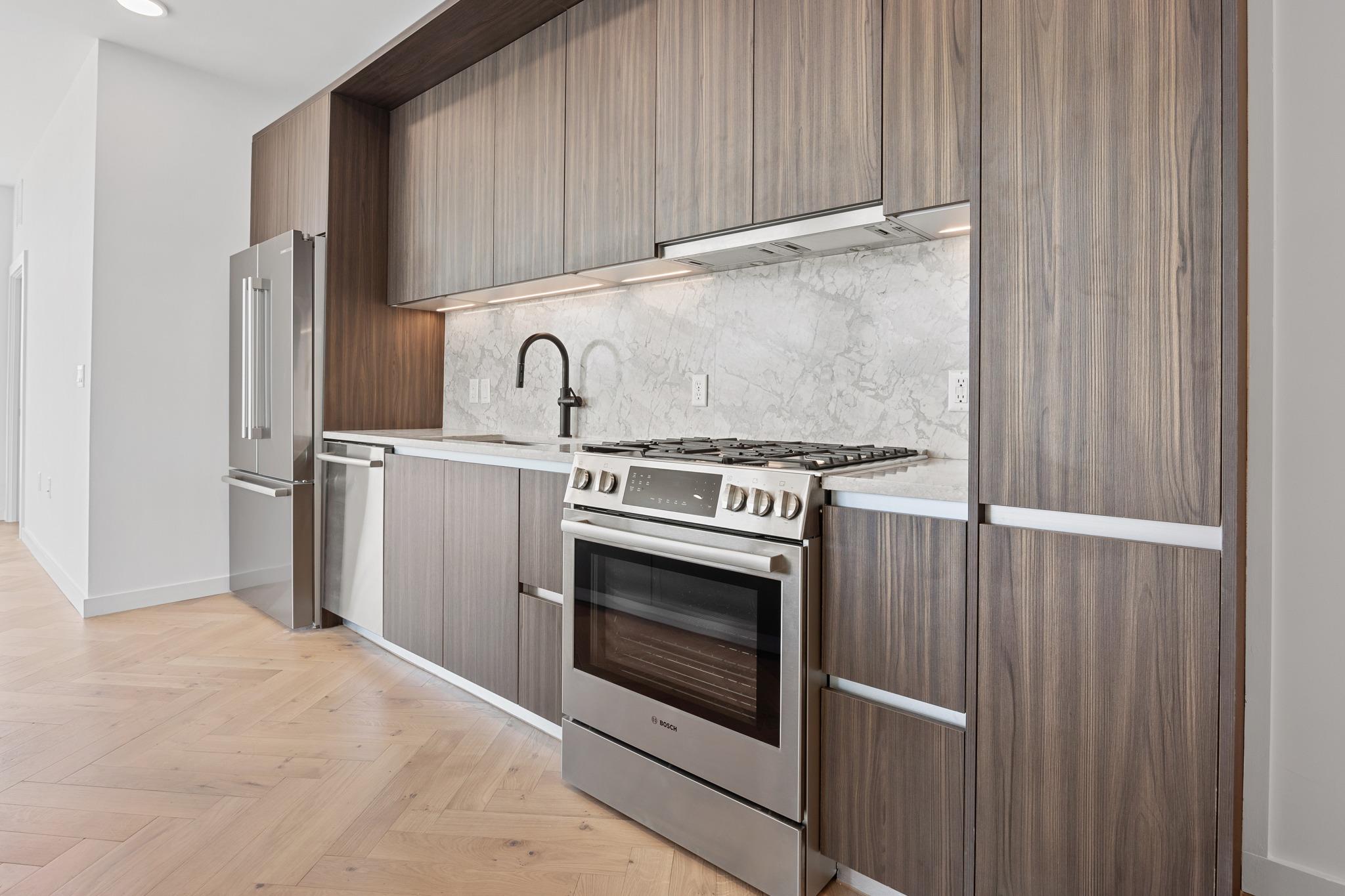 2209 S 1st St # 310, Austin, TX 78704