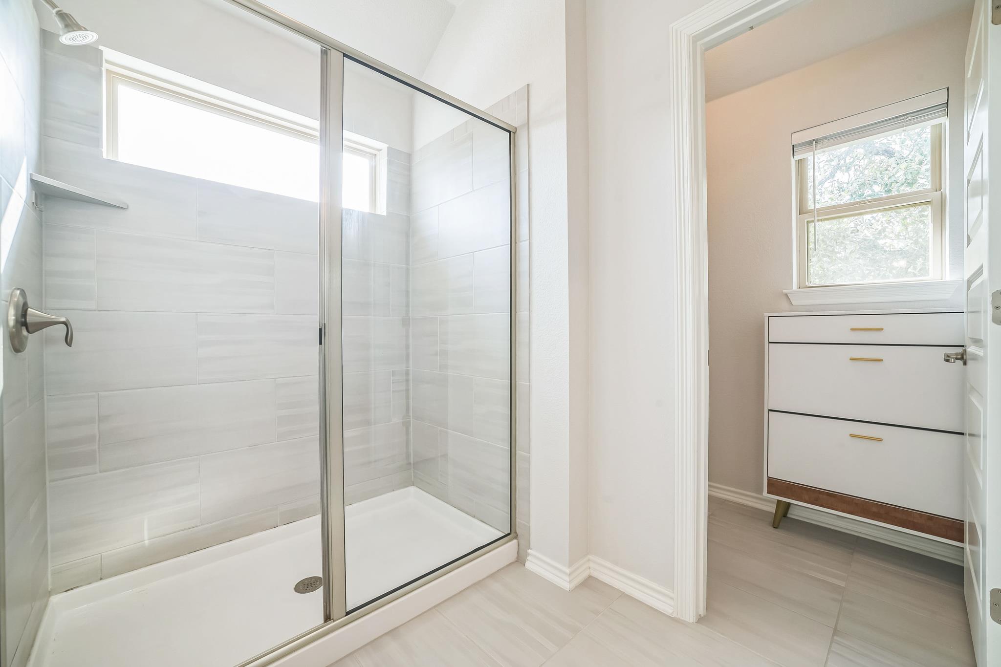 14300 McCoy Loop # 21, Austin, TX 78717