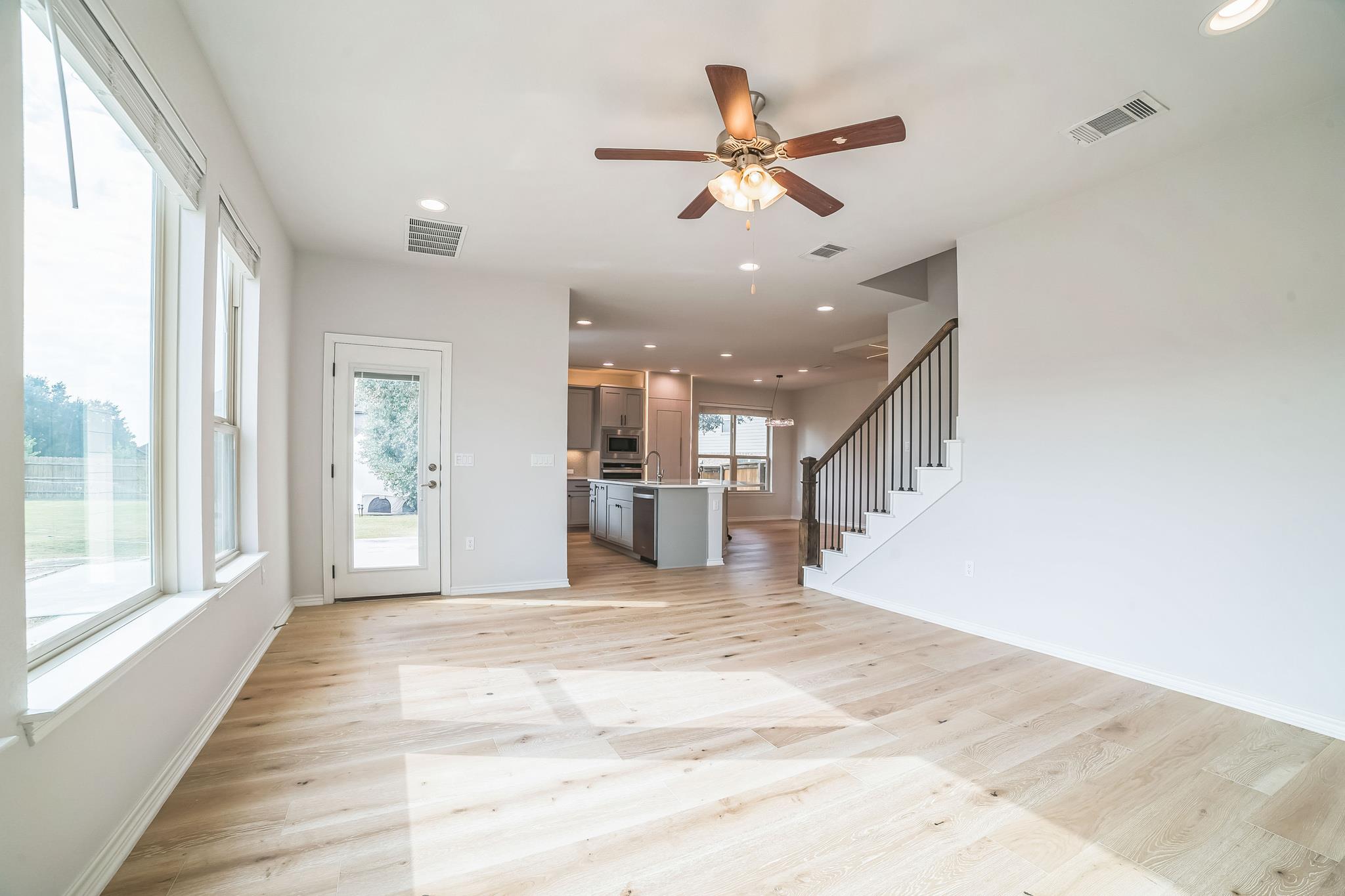 14300 McCoy Loop # 21, Austin, TX 78717