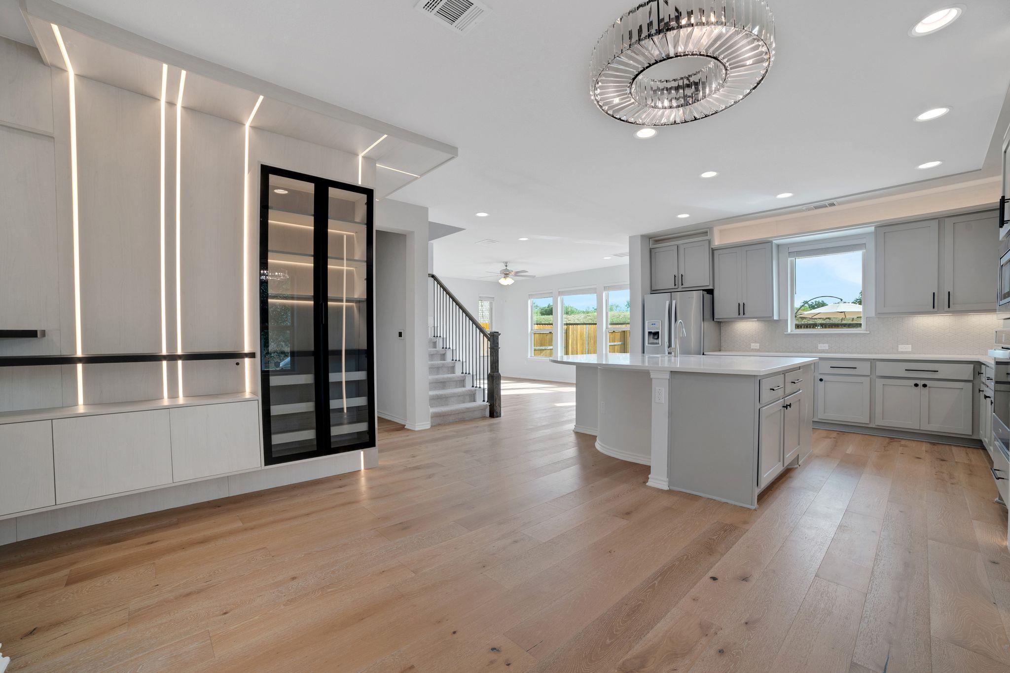 14300 McCoy Loop # 21, Austin, TX 78717