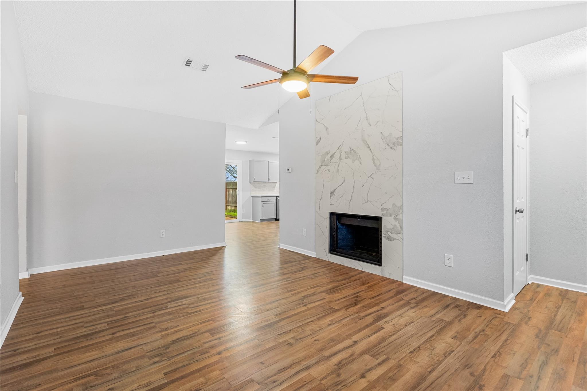 10511 Man O War Ave, Austin, TX 78719