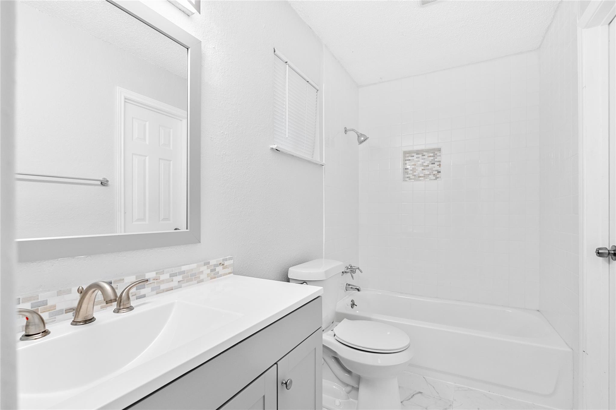 10511 Man O War Ave, Austin, TX 78719