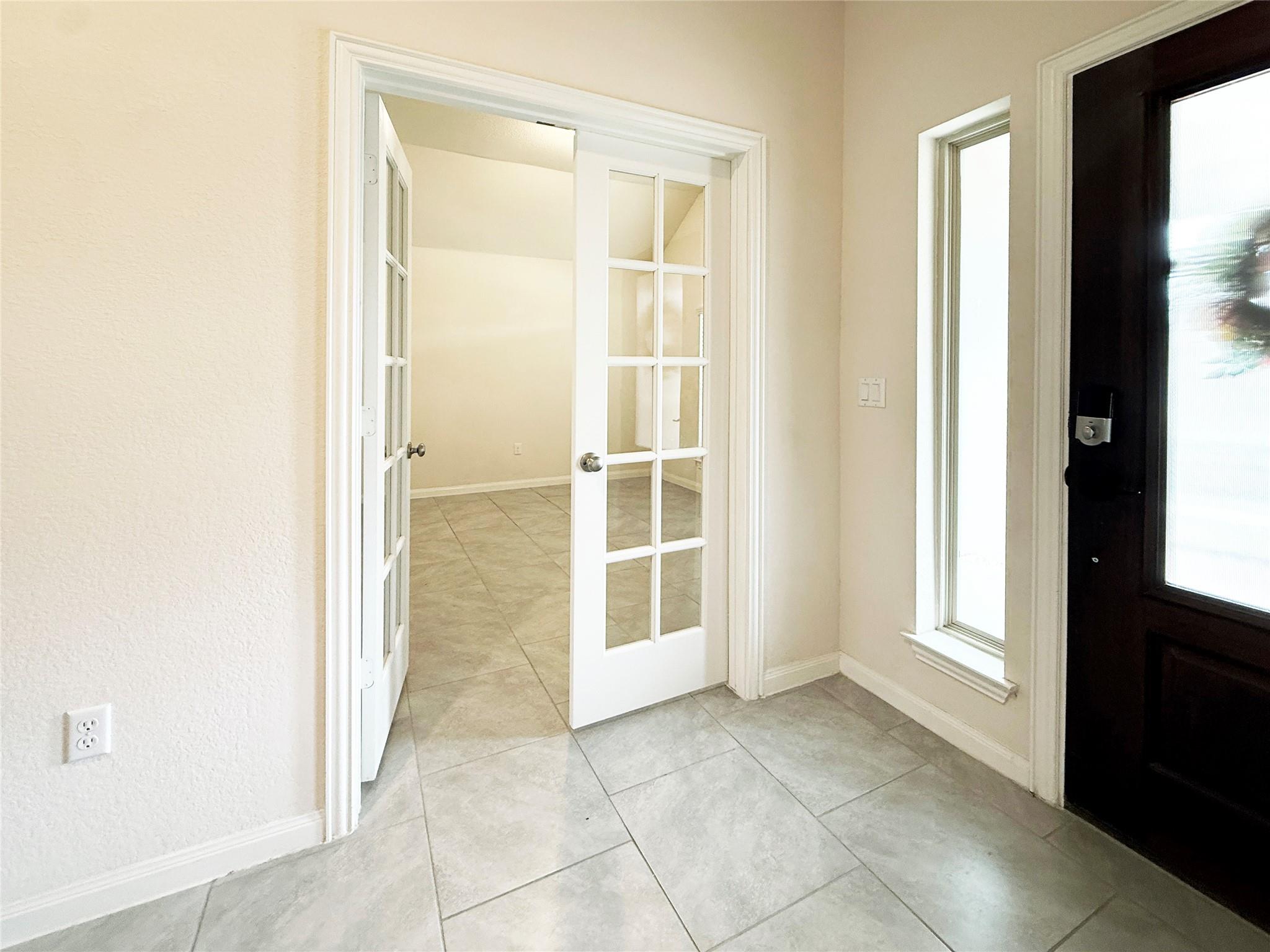 601 Puerta Vallarta Ln, Austin, TX 78748