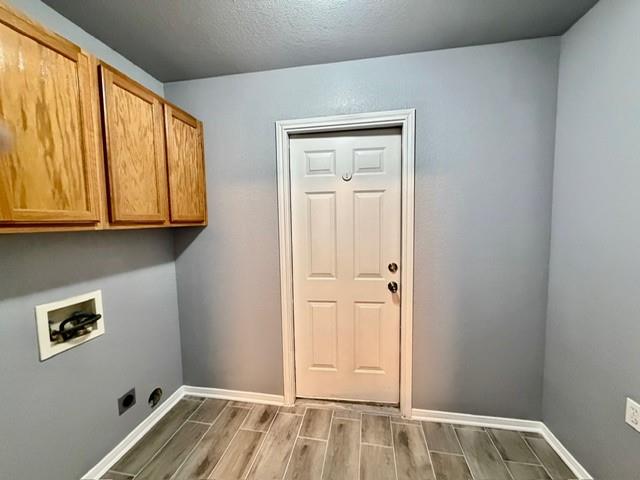 7 S Bobcat Ct, Morgan's Point Resort, TX 76513