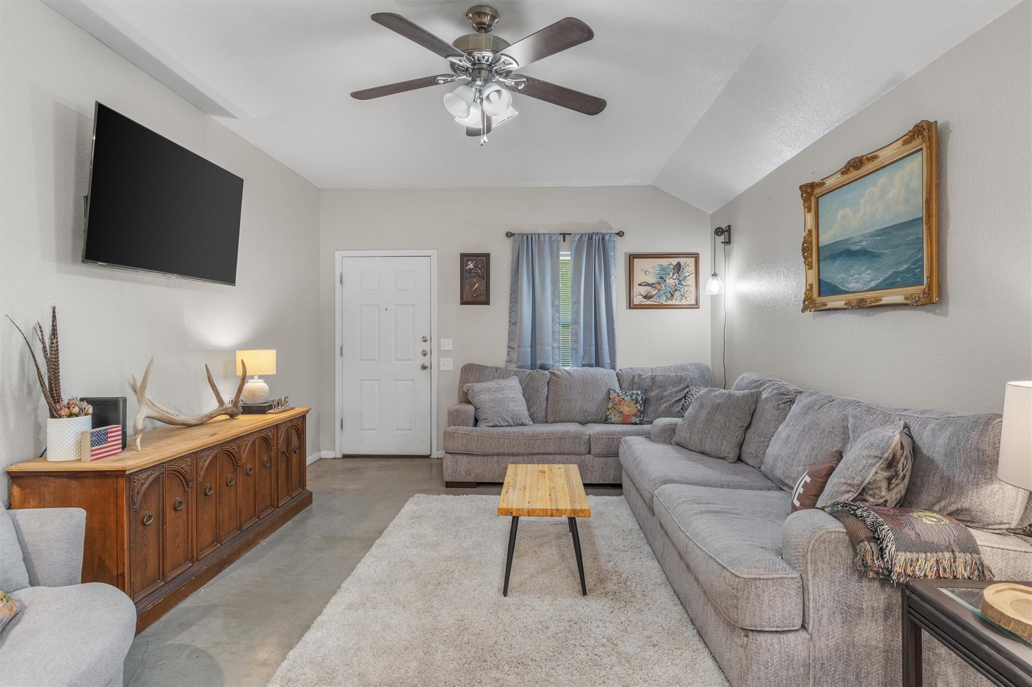 1202 E Avenue F, Lampasas, TX 76550