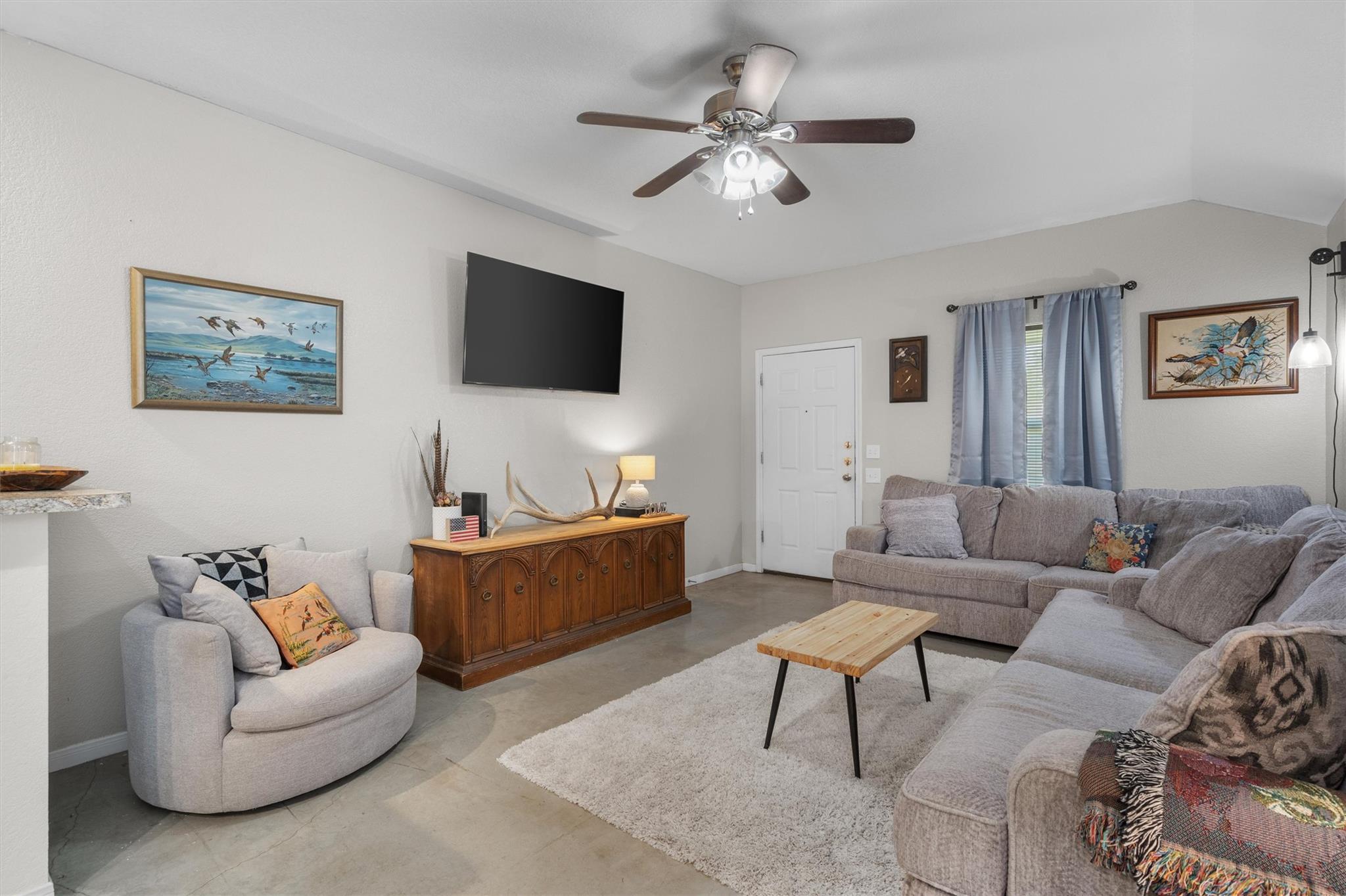 1202 E Avenue F, Lampasas, TX 76550