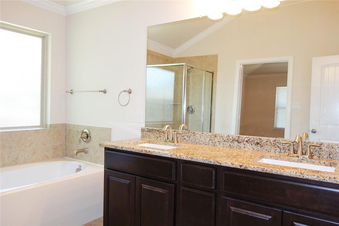 3745 Bainbridge St, Round Rock, TX 78681