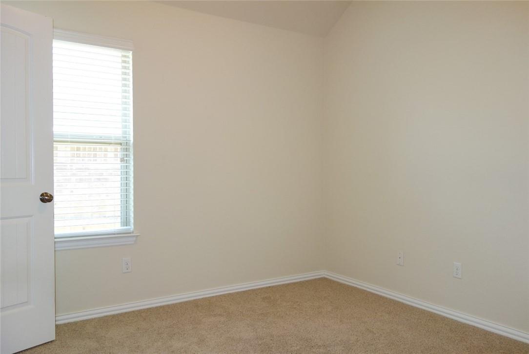 3745 Bainbridge St, Round Rock, TX 78681