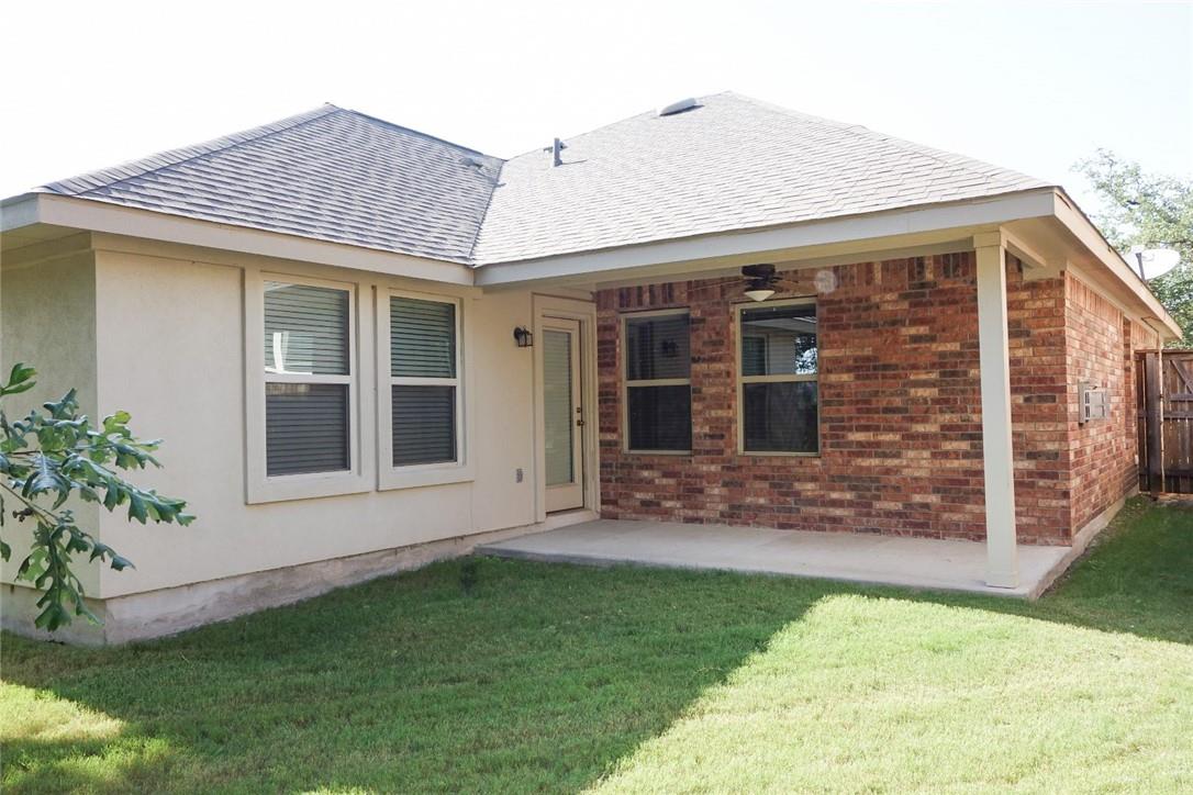 3745 Bainbridge St, Round Rock, TX 78681