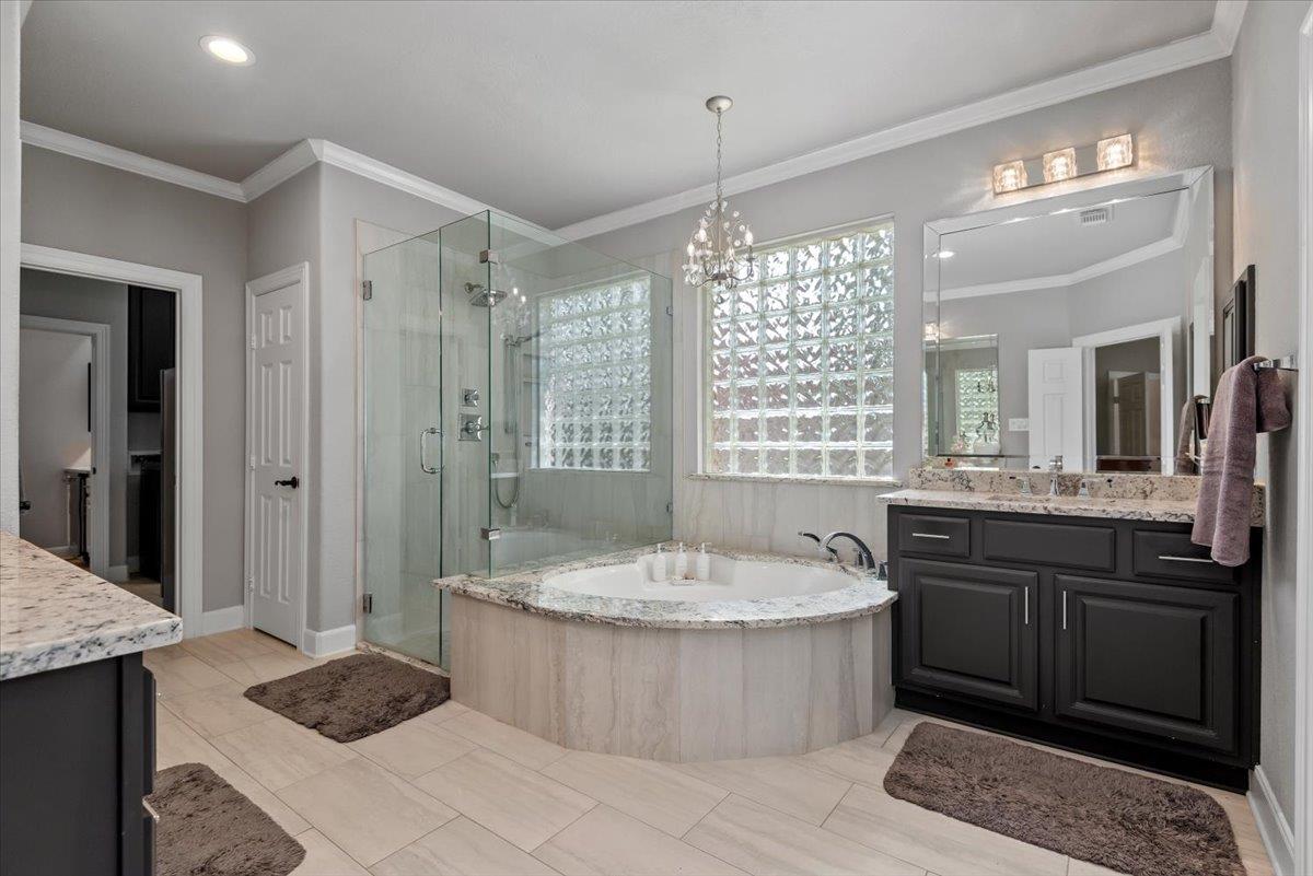 15519 Stallion Point Cir, Cypress, TX 77429