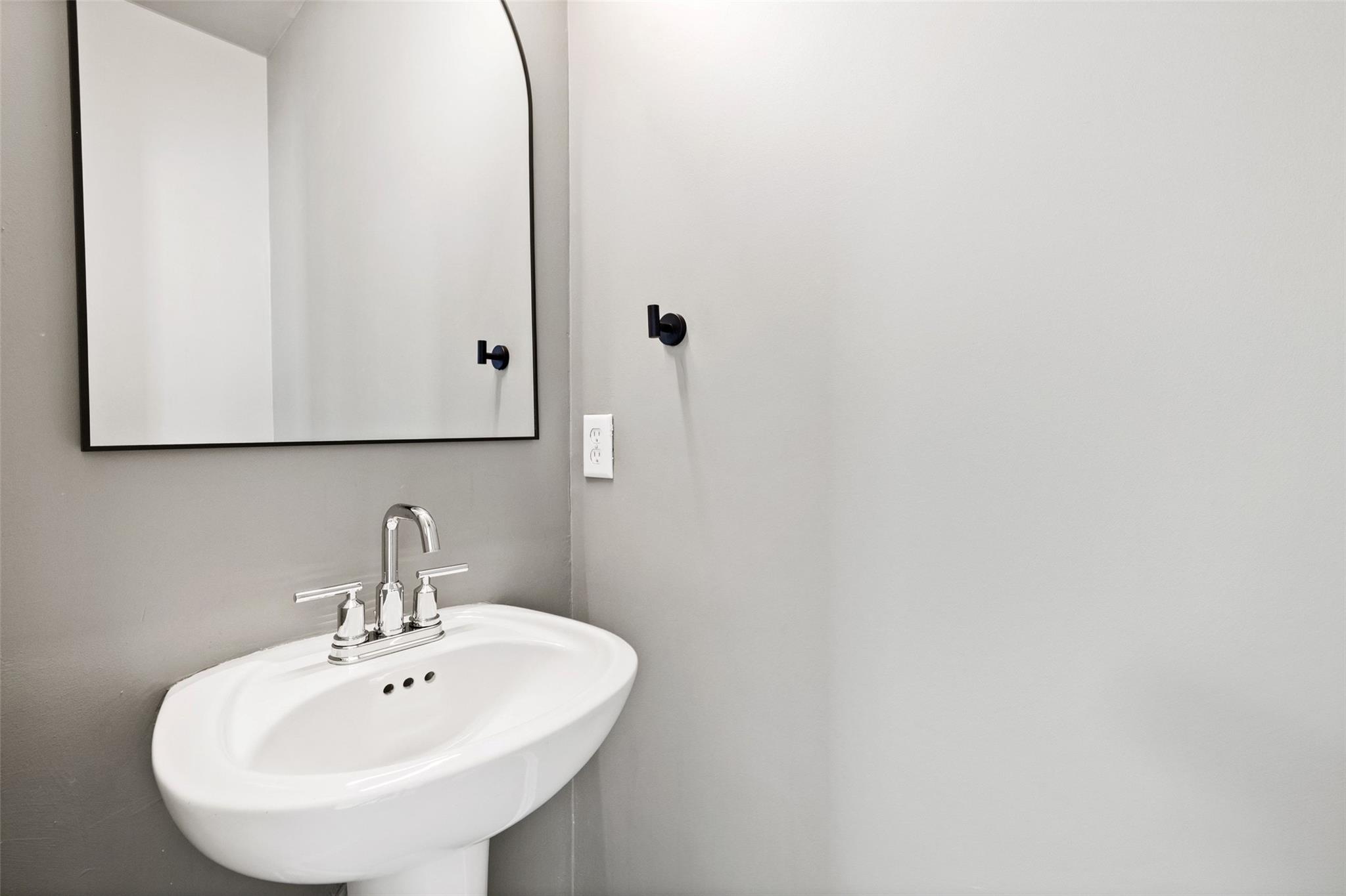 1615 Airedale Rd, Austin, TX 78748