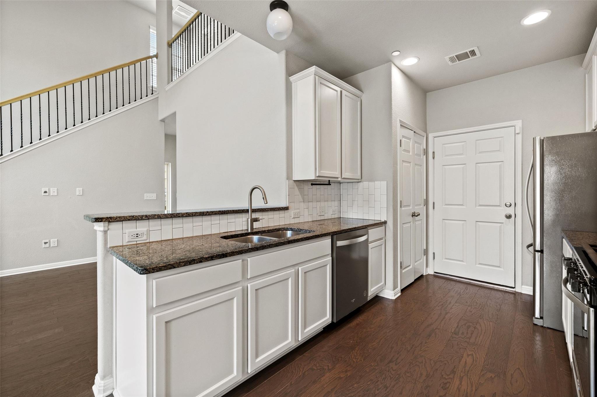 1615 Airedale Rd, Austin, TX 78748