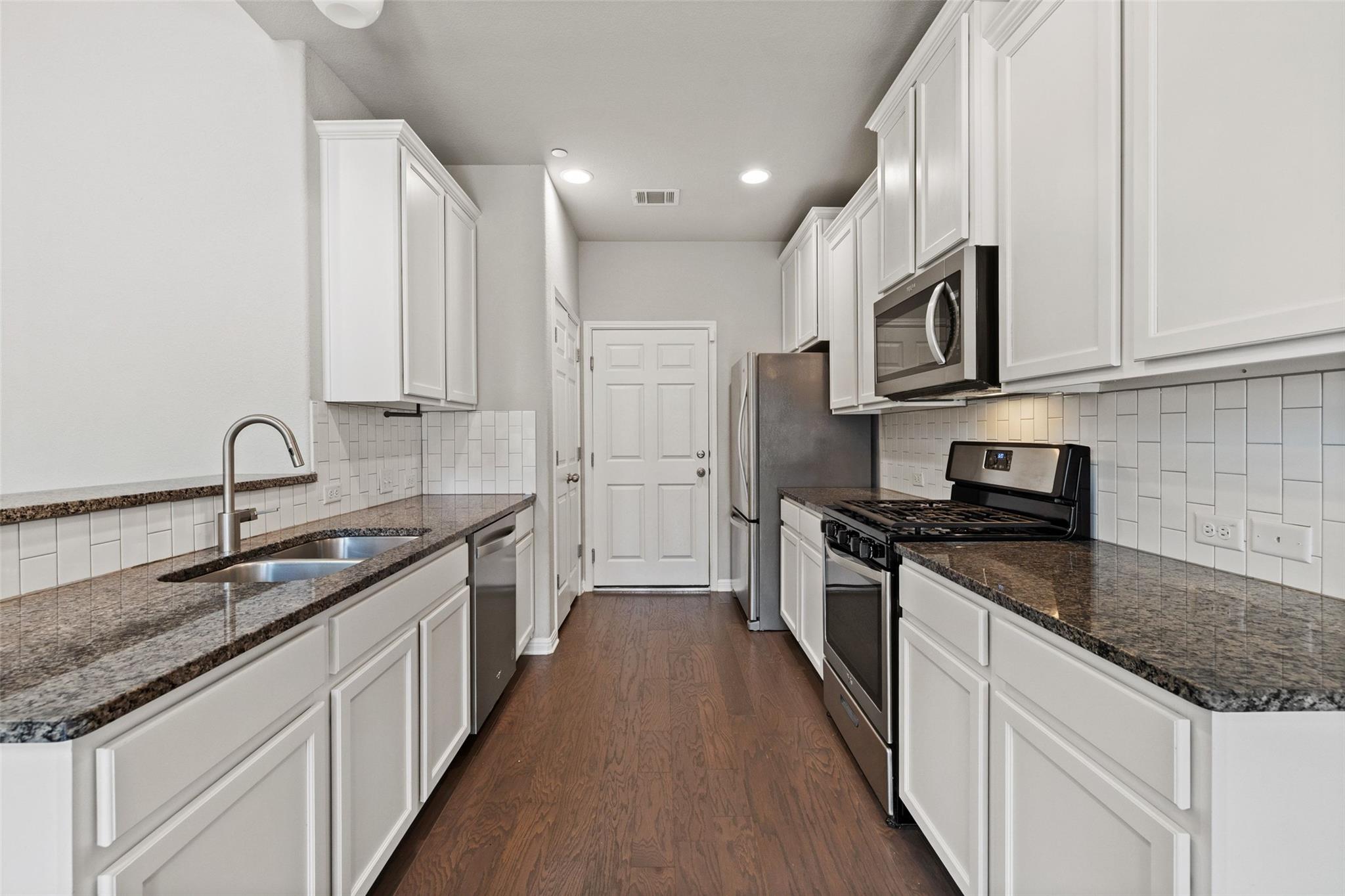 1615 Airedale Rd, Austin, TX 78748