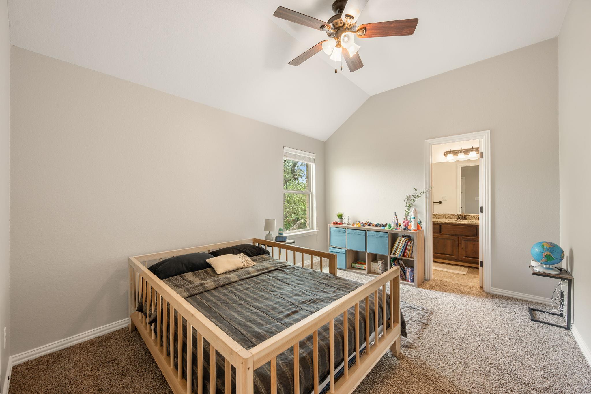 426 Sand Hills Ln, Austin, TX 78737