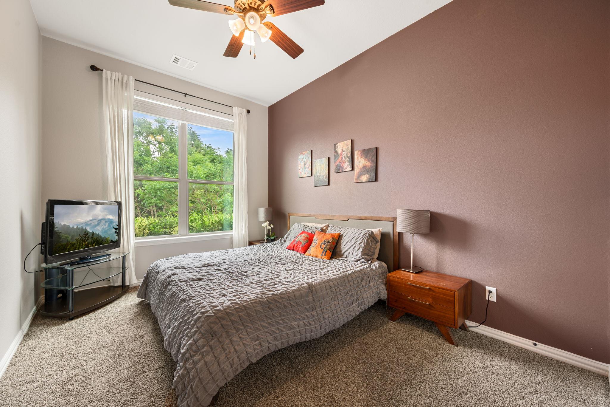 426 Sand Hills Ln, Austin, TX 78737